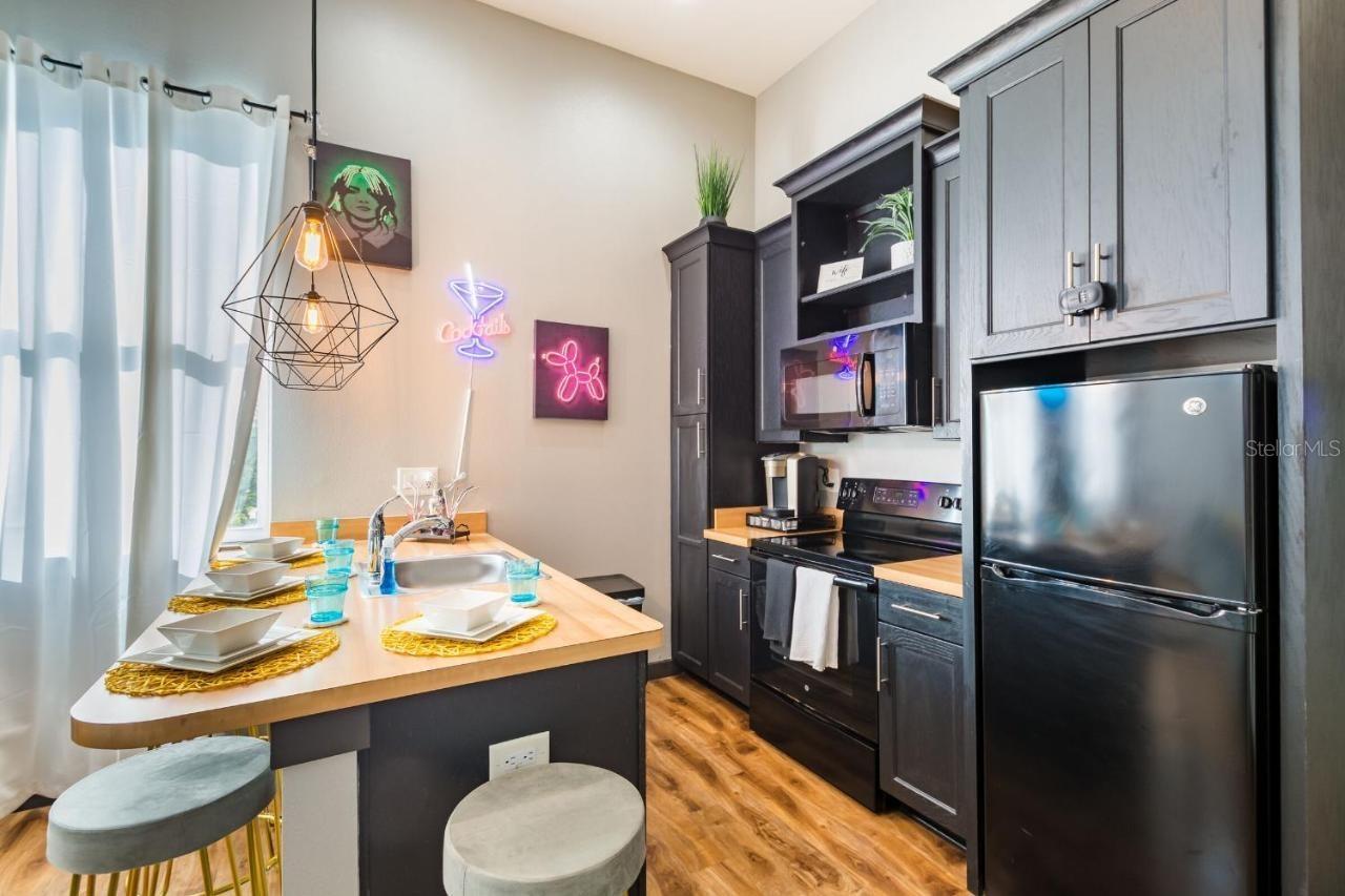 2004 N HOWARD AVE #204, TAMPA, FL, 33607