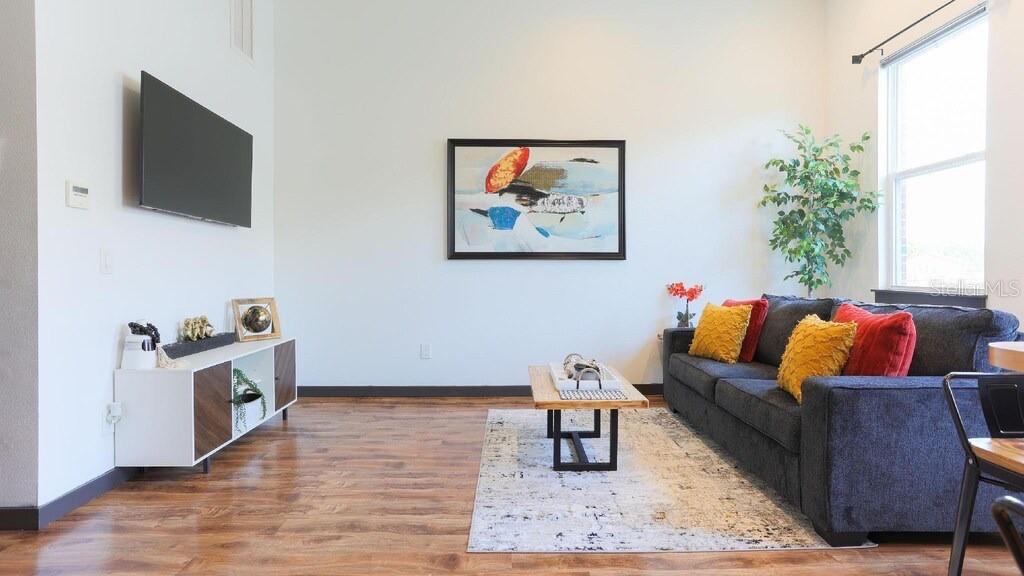 2004 N HOWARD AVE #204, TAMPA, FL, 33607