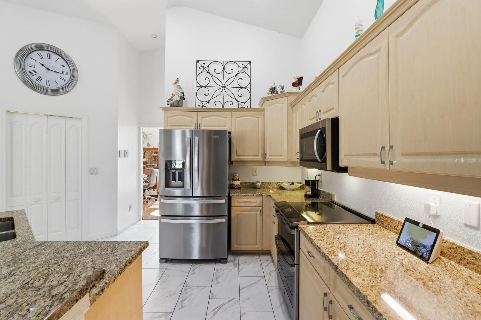 11113 FLATWOOD AVE, WEEKI WACHEE, FL, 34613