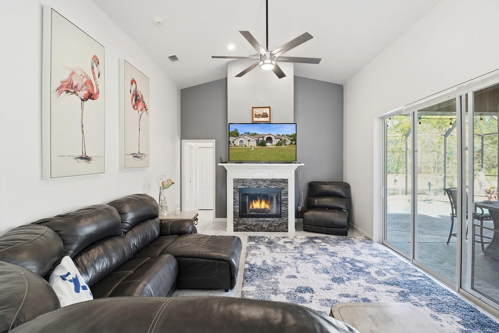 11113 FLATWOOD AVE, WEEKI WACHEE, FL, 34613