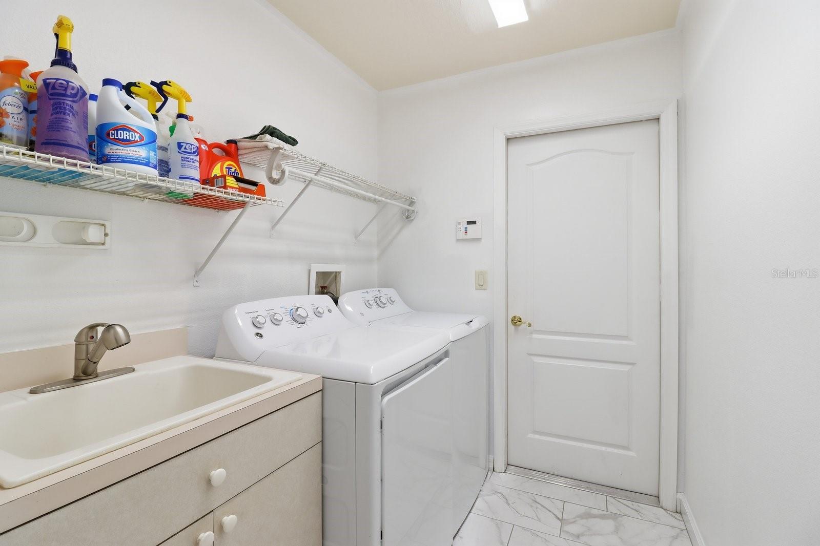 11113 FLATWOOD AVE, WEEKI WACHEE, FL, 34613