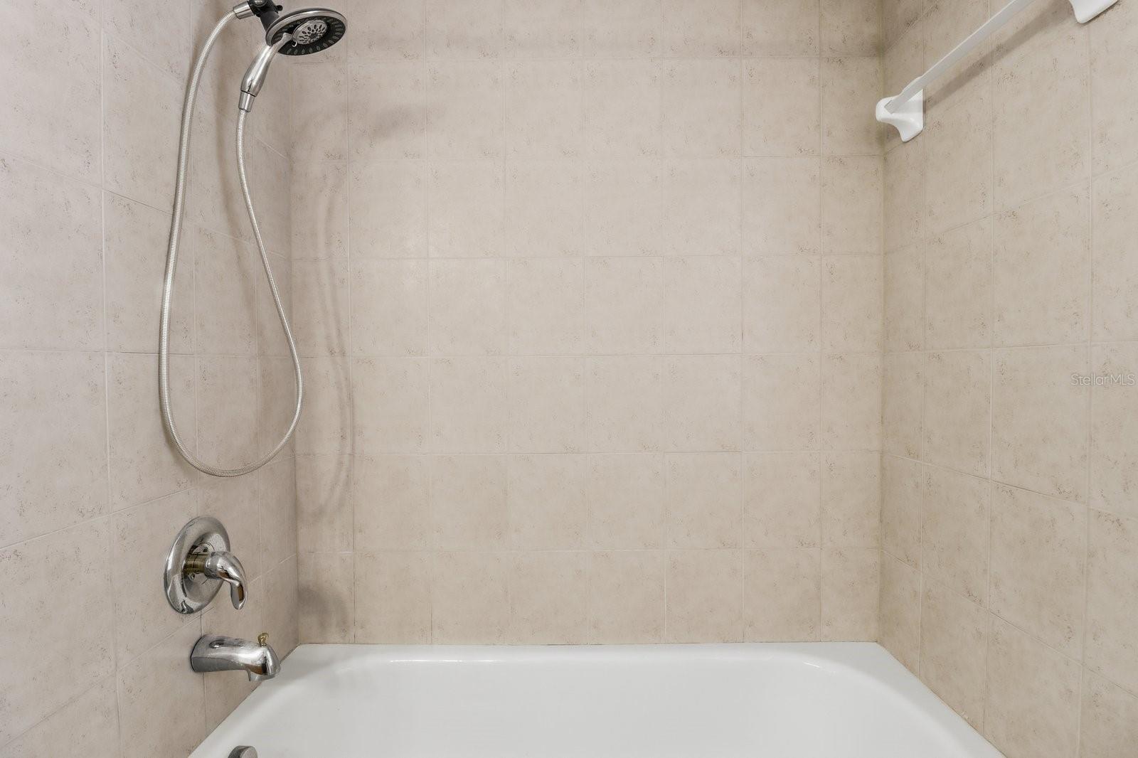 11113 FLATWOOD AVE, WEEKI WACHEE, FL, 34613