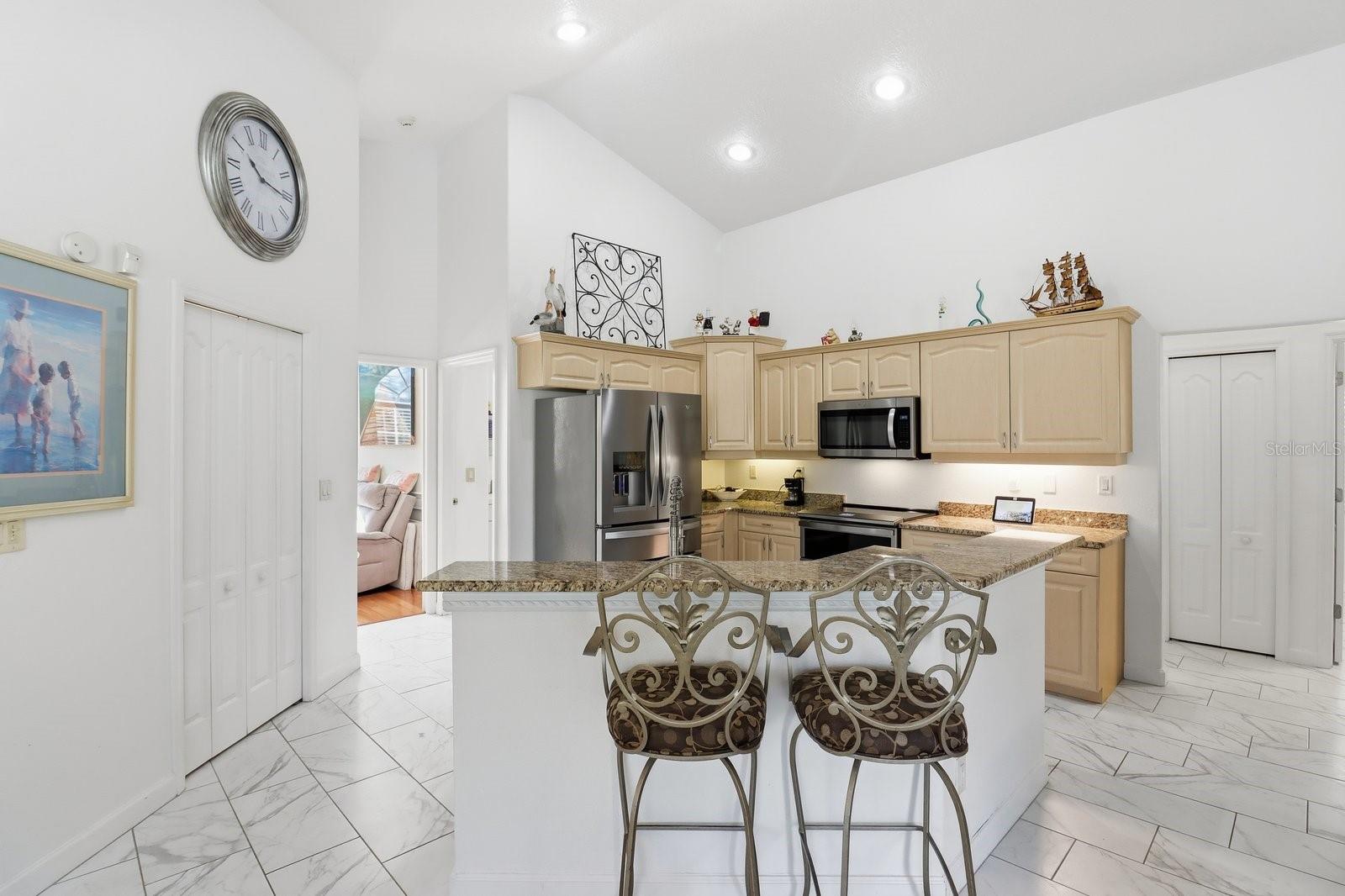 11113 FLATWOOD AVE, WEEKI WACHEE, FL, 34613