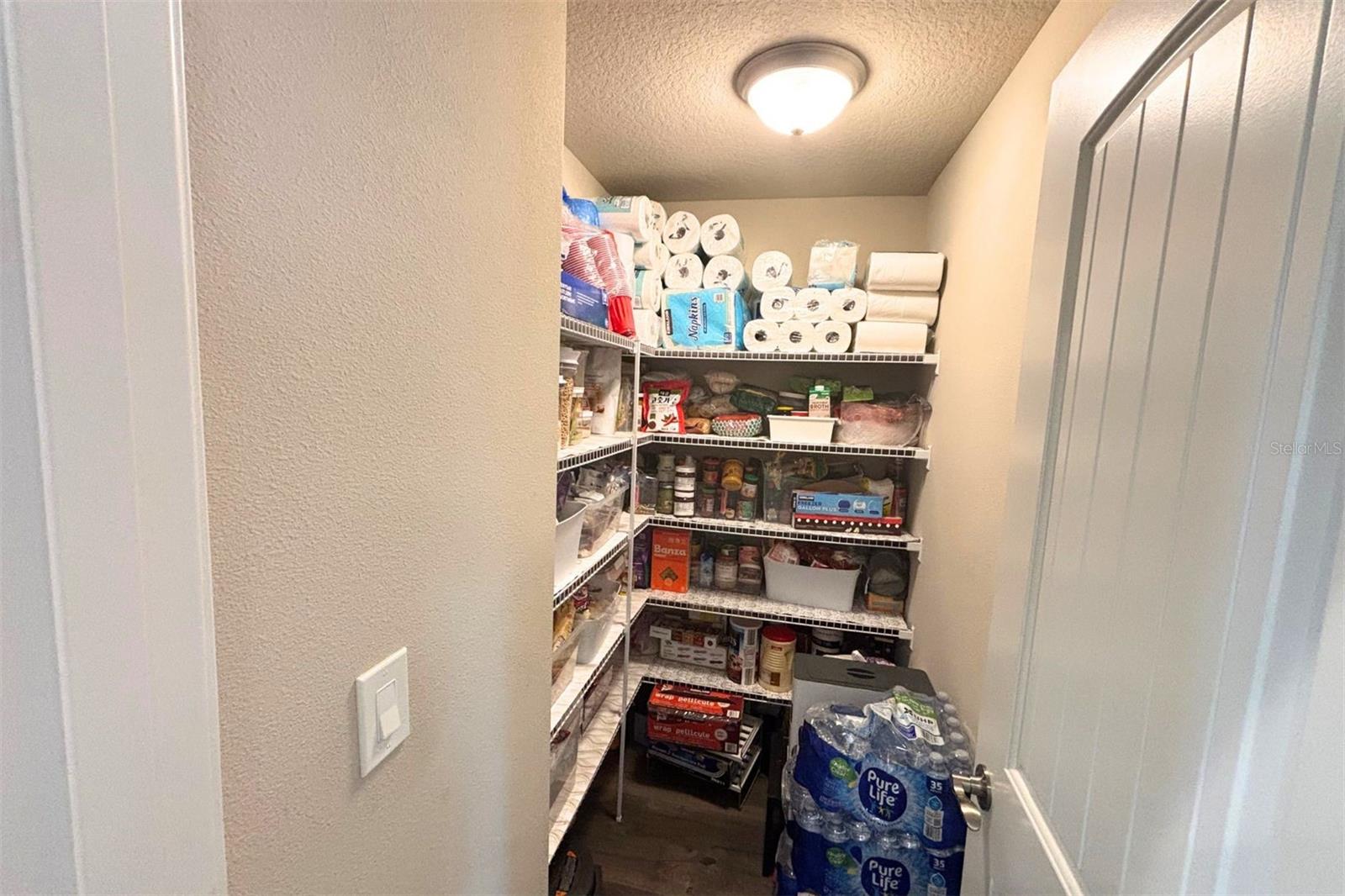 729 CRESTVIEW CIR NW, PORT CHARLOTTE, FL, 33948