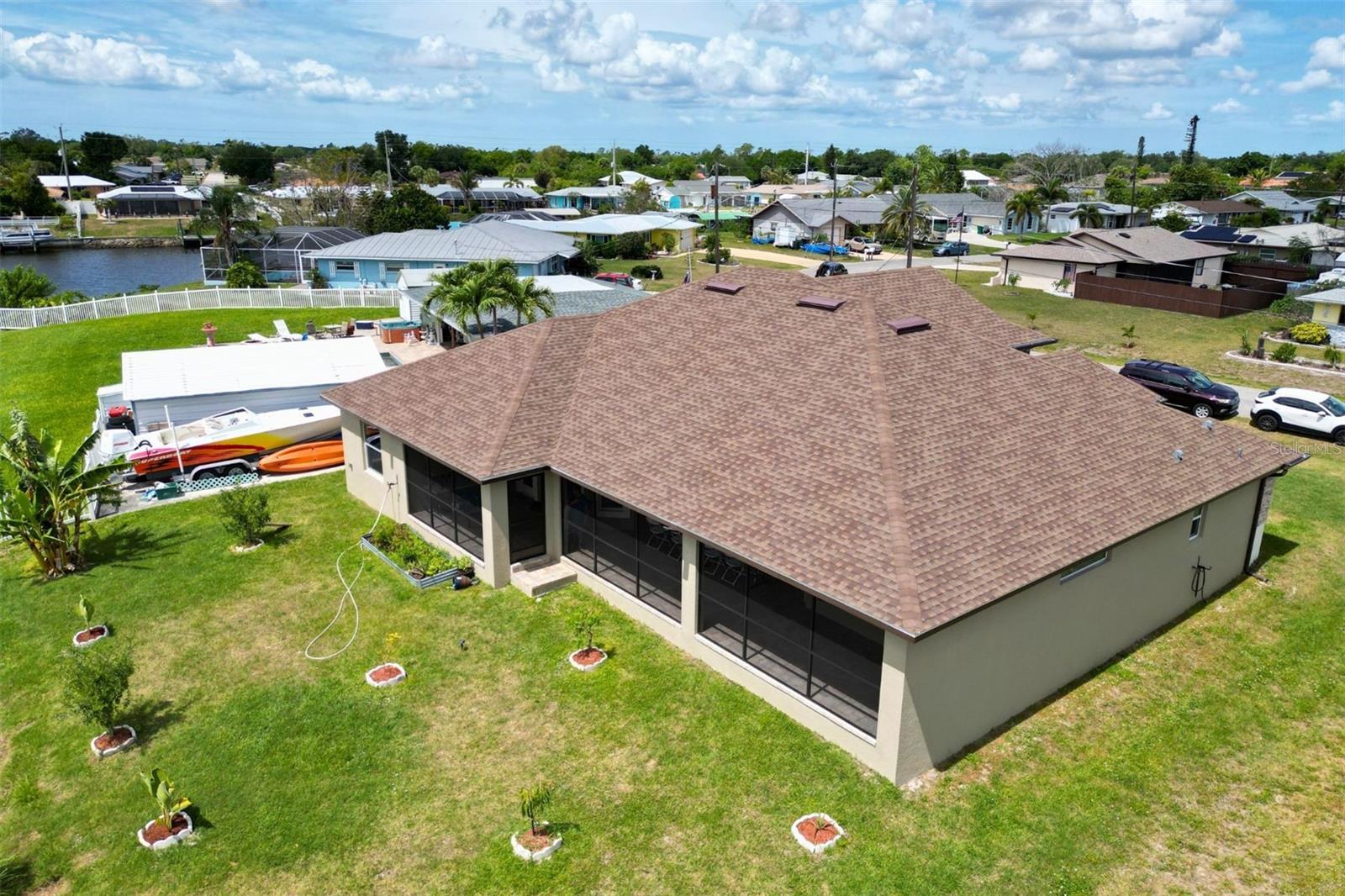 729 CRESTVIEW CIR NW, PORT CHARLOTTE, FL, 33948