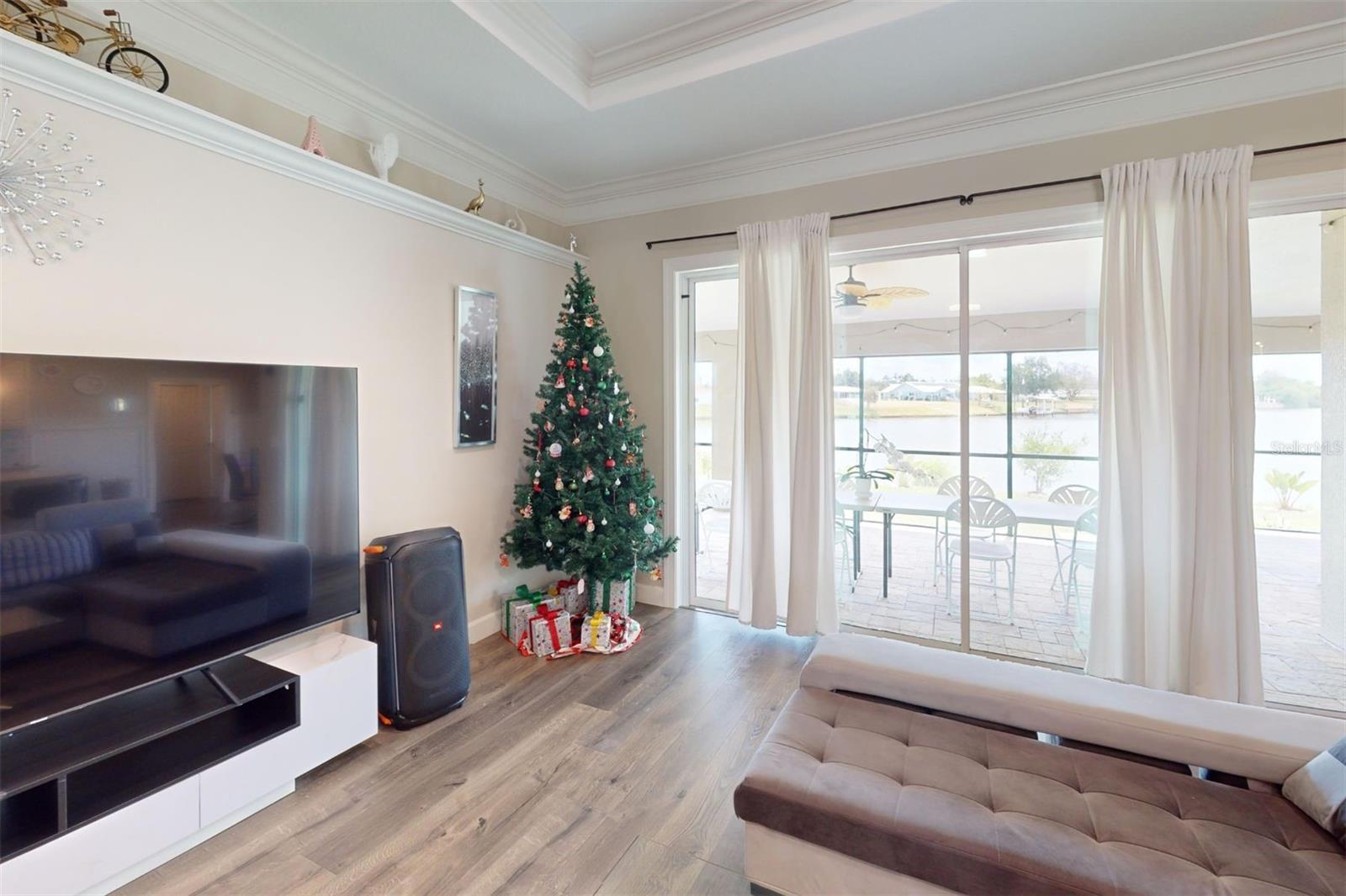 729 CRESTVIEW CIR NW, PORT CHARLOTTE, FL, 33948