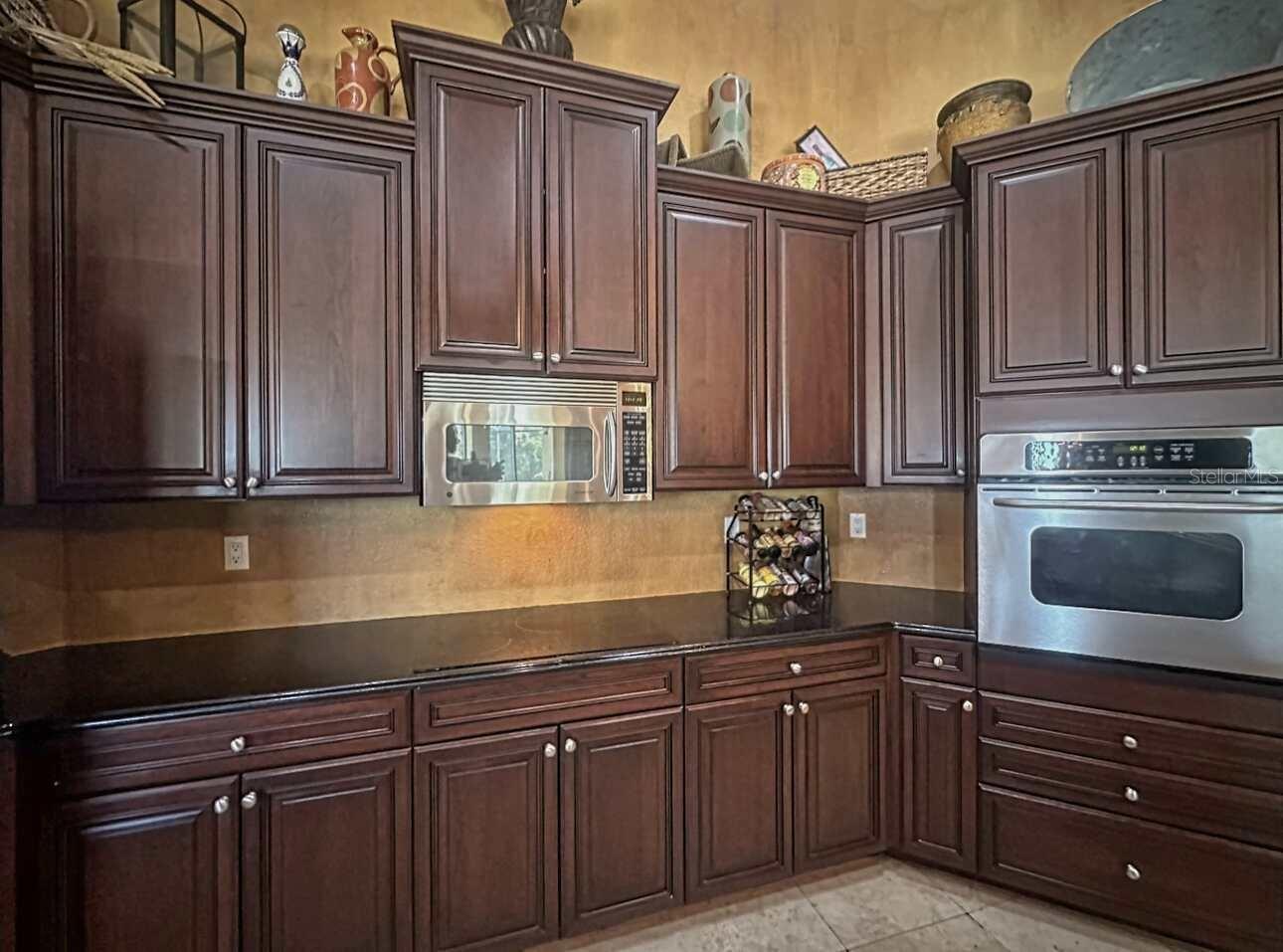 110 PORTOFINO DR, NORTH VENICE, FL, 34275