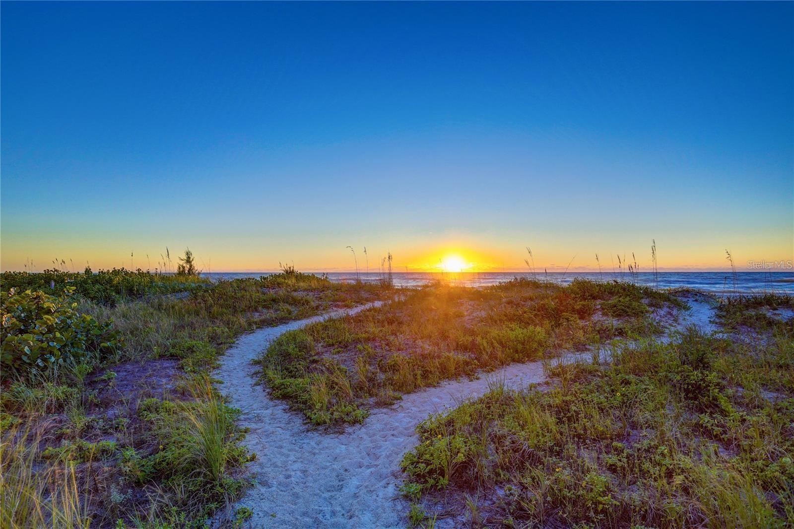 20204 GULF BLVD #4, INDIAN SHORES, FL, 33785