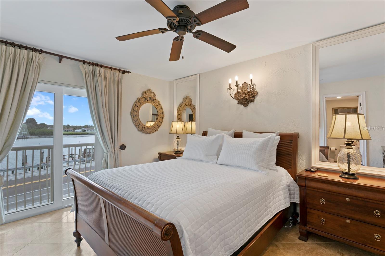 20204 GULF BLVD #4, INDIAN SHORES, FL, 33785