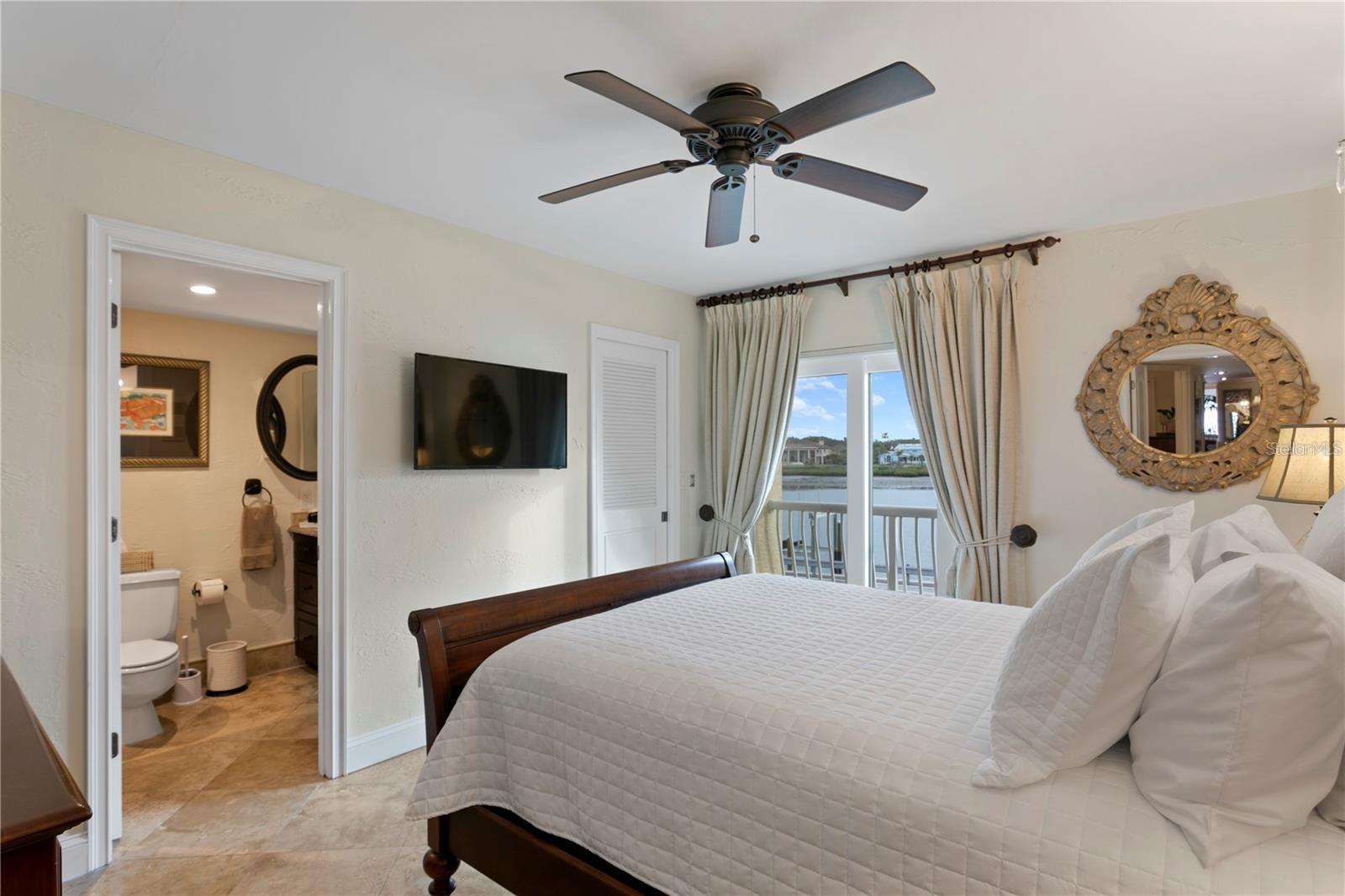 20204 GULF BLVD #4, INDIAN SHORES, FL, 33785