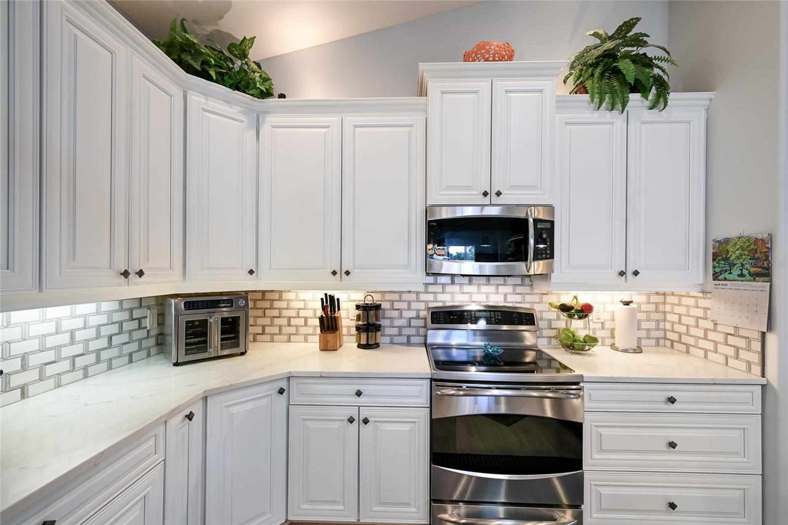 6702 41ST STREET CIR E, SARASOTA, FL, 34243