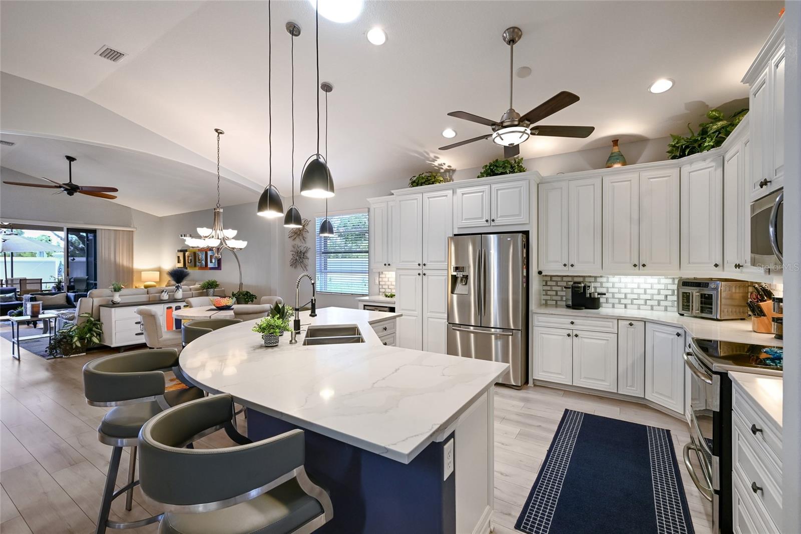 6702 41ST STREET CIR E, SARASOTA, FL, 34243