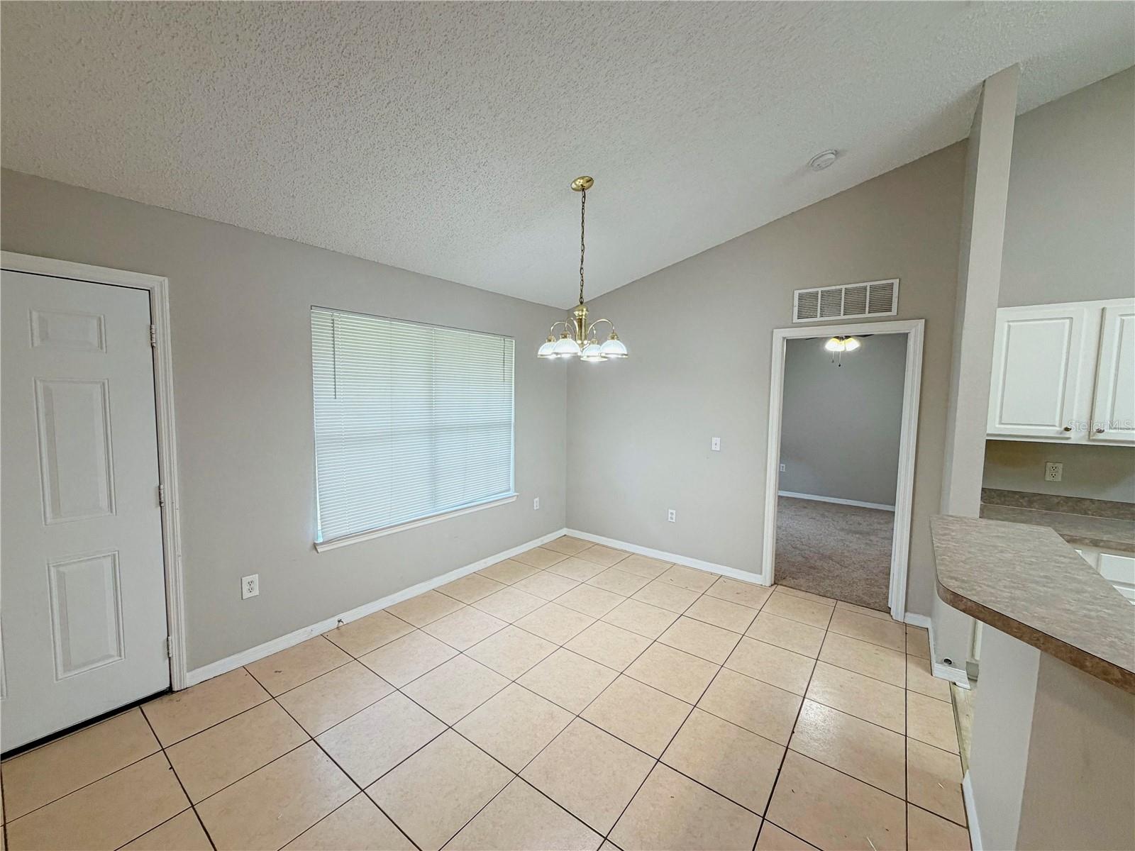 7 POINSETTIA LN, PALM COAST, FL, 32164