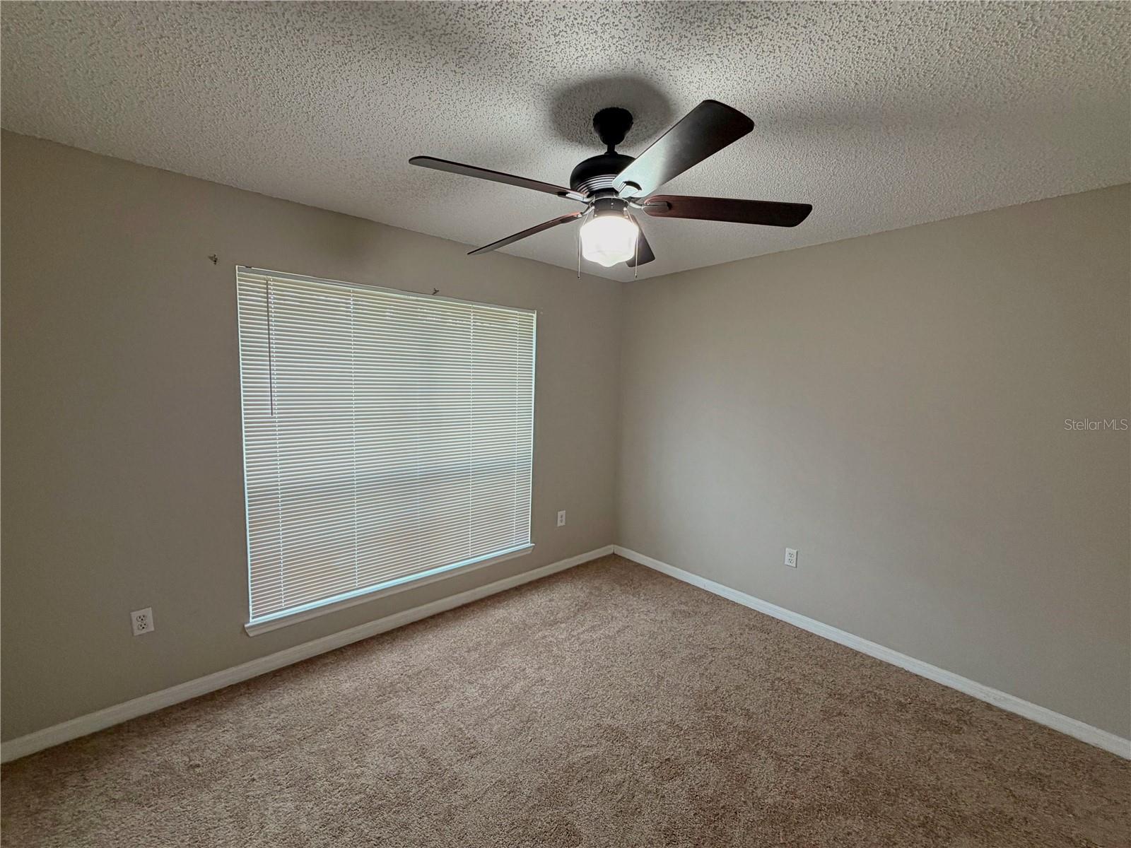 7 POINSETTIA LN, PALM COAST, FL, 32164