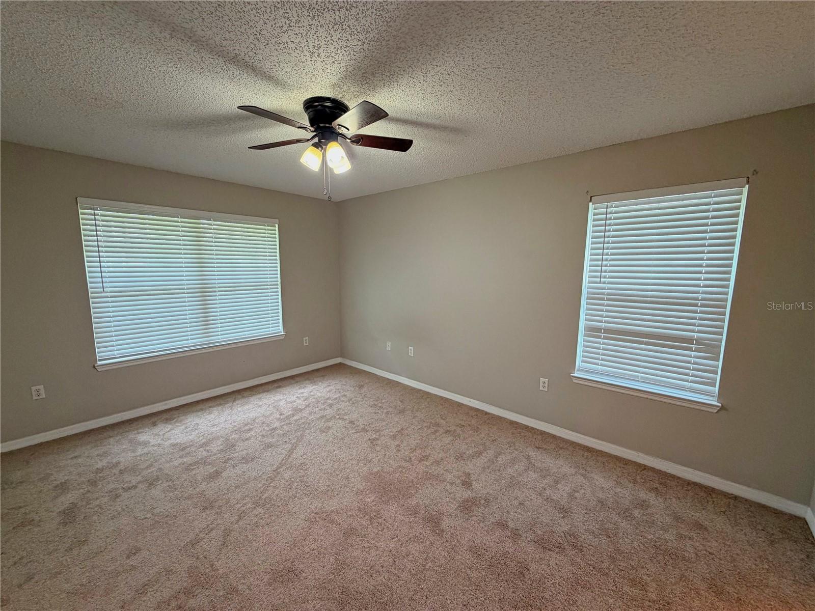 7 POINSETTIA LN, PALM COAST, FL, 32164