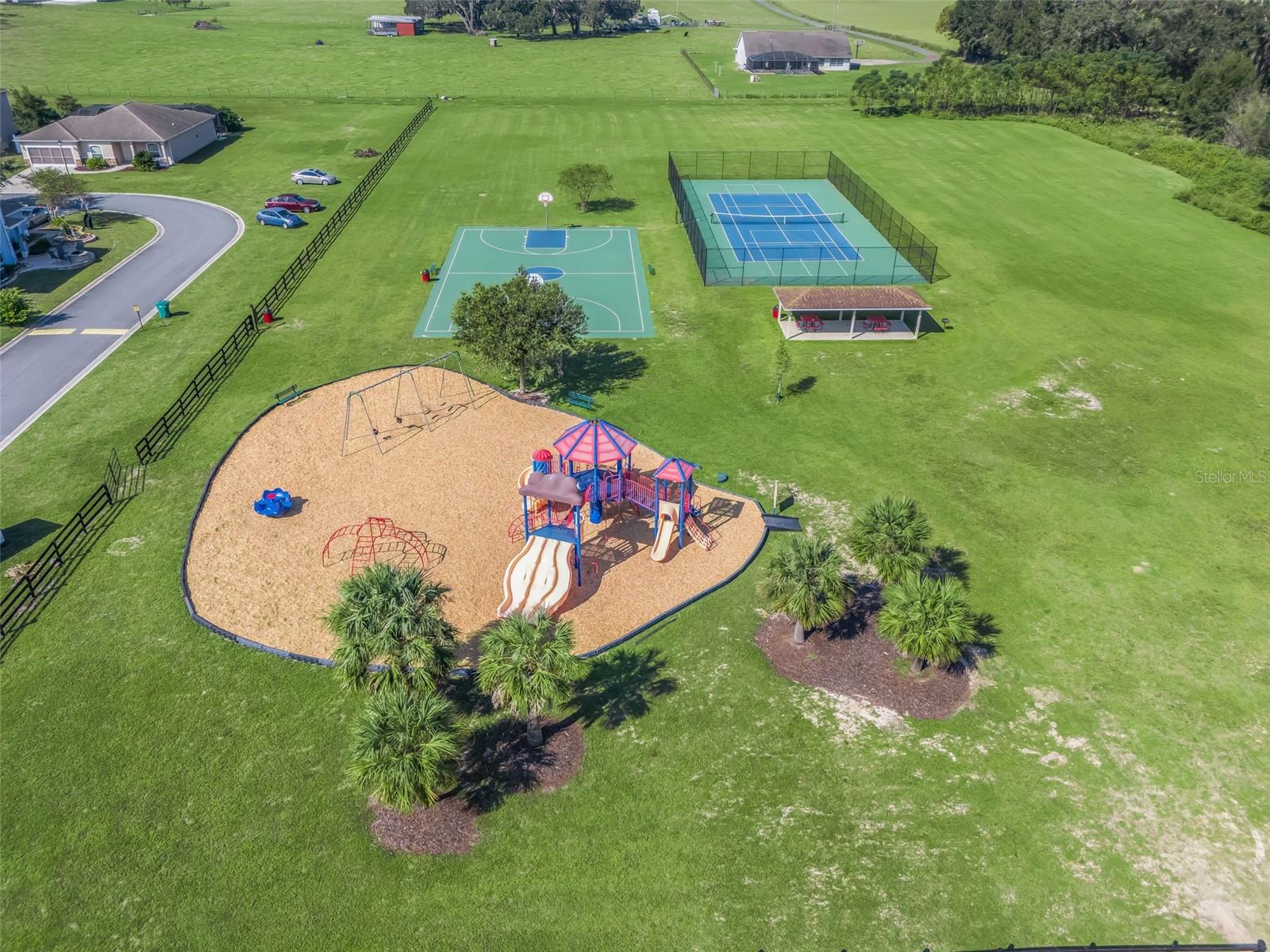 4942 NE 123RD LN, OXFORD, FL, 34484