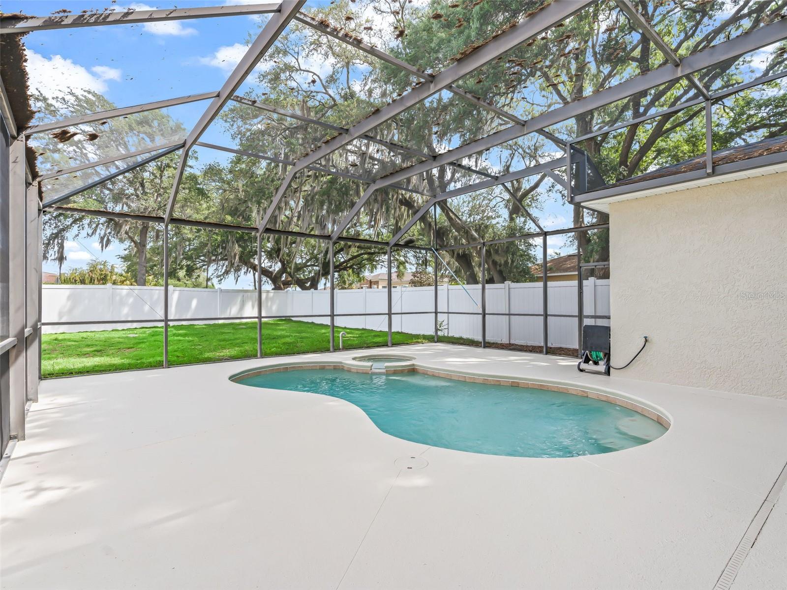 4942 NE 123RD LN, OXFORD, FL, 34484