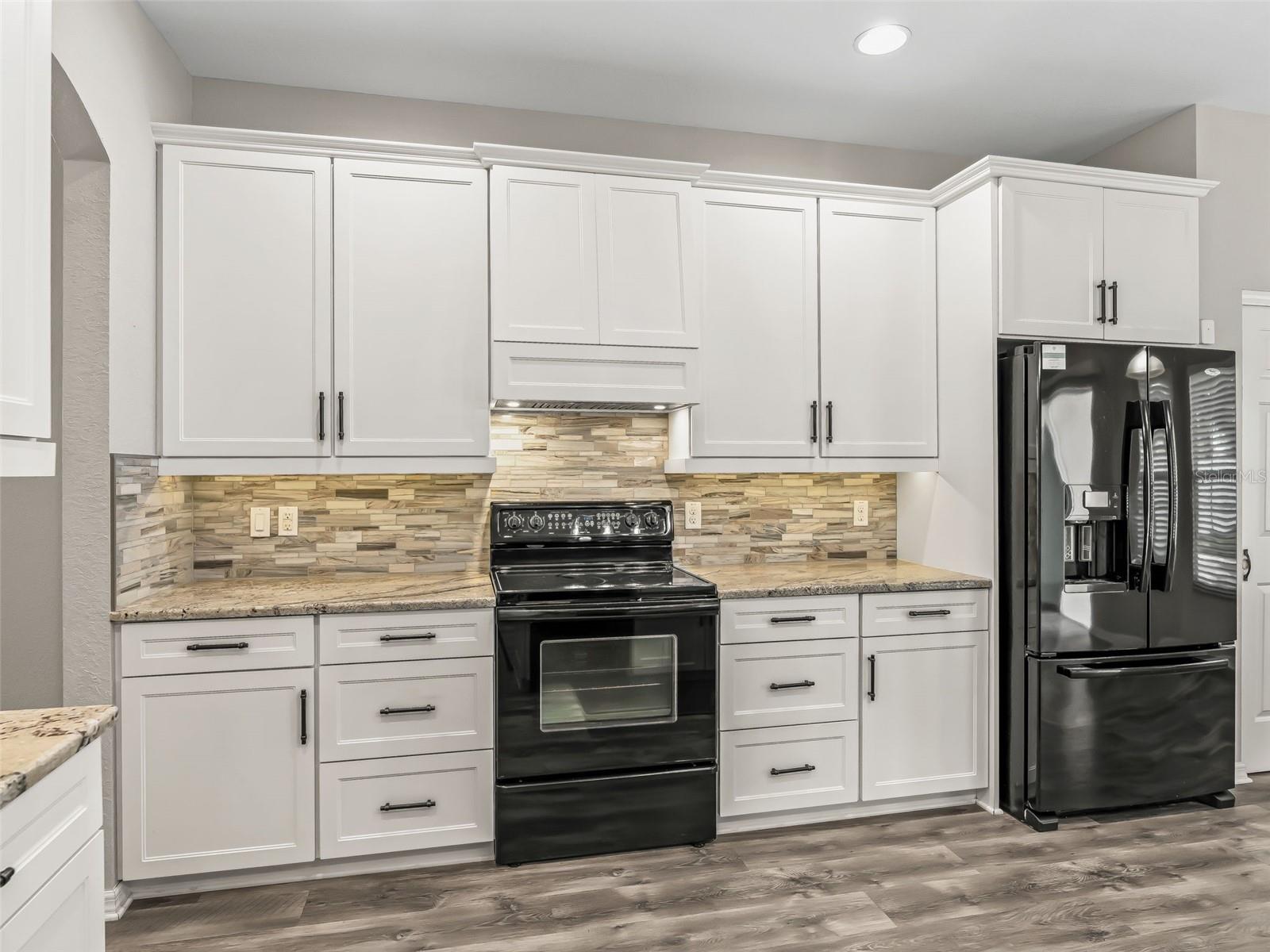 4942 NE 123RD LN, OXFORD, FL, 34484