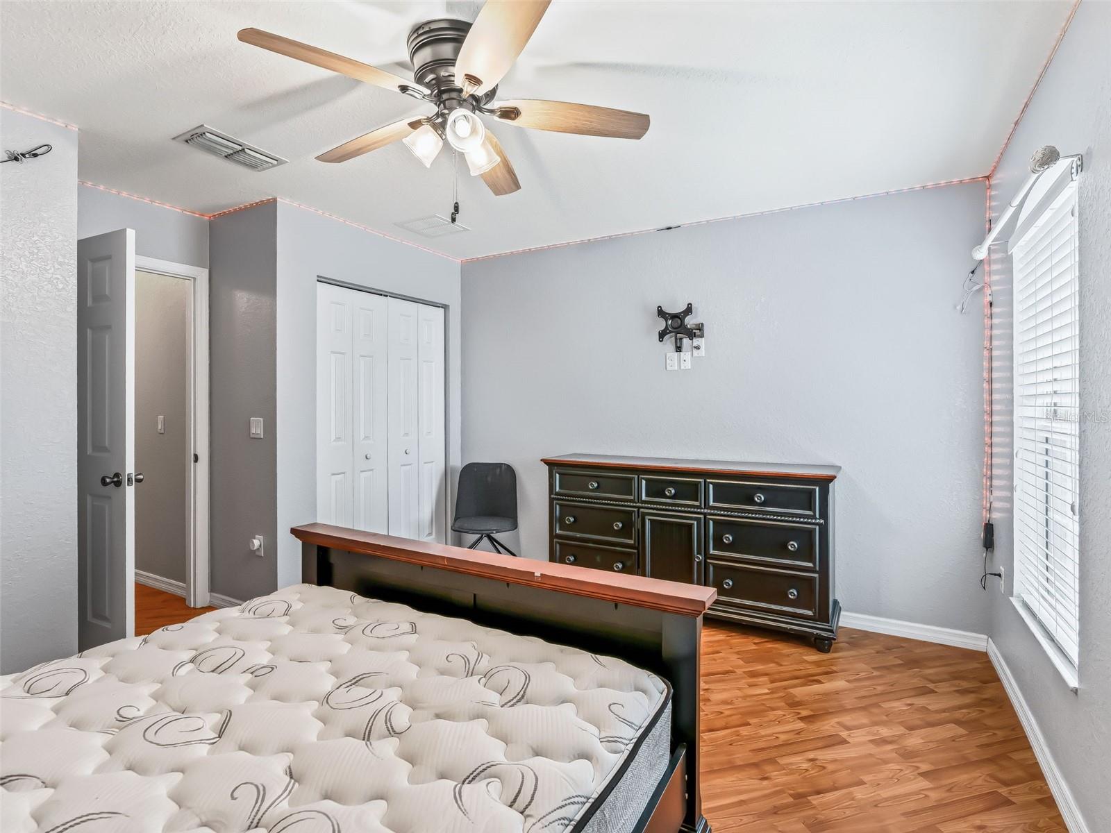 4942 NE 123RD LN, OXFORD, FL, 34484