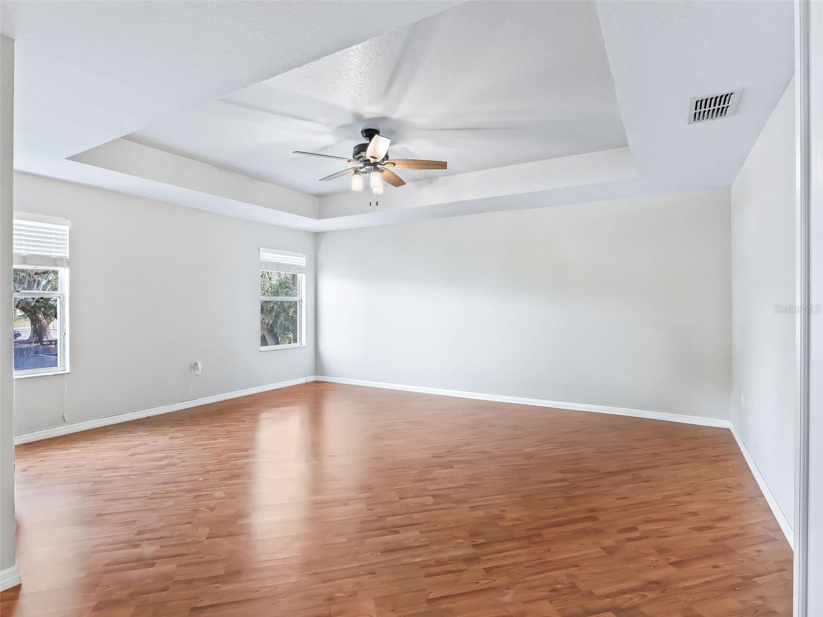 4942 NE 123RD LN, OXFORD, FL, 34484