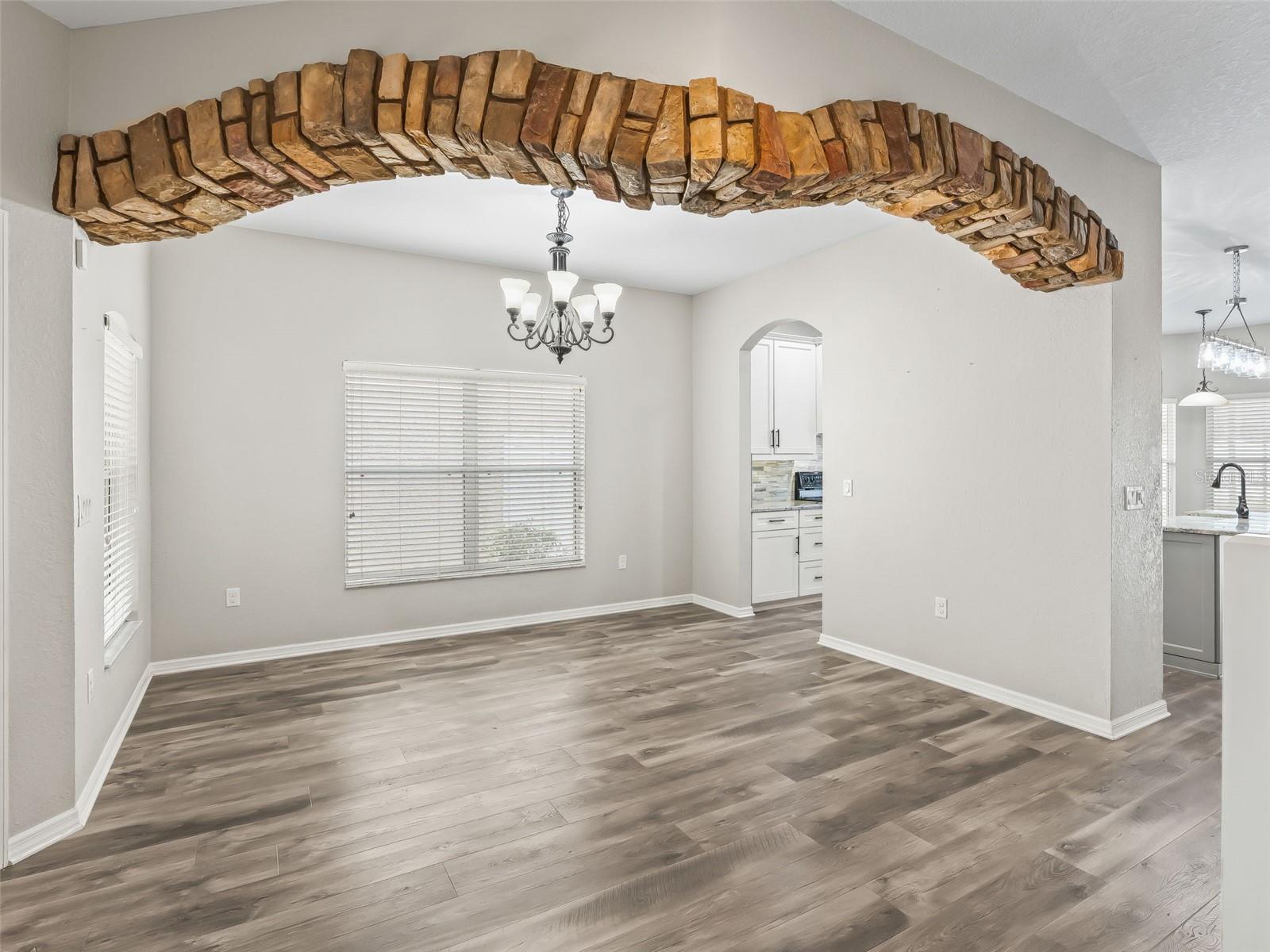 4942 NE 123RD LN, OXFORD, FL, 34484