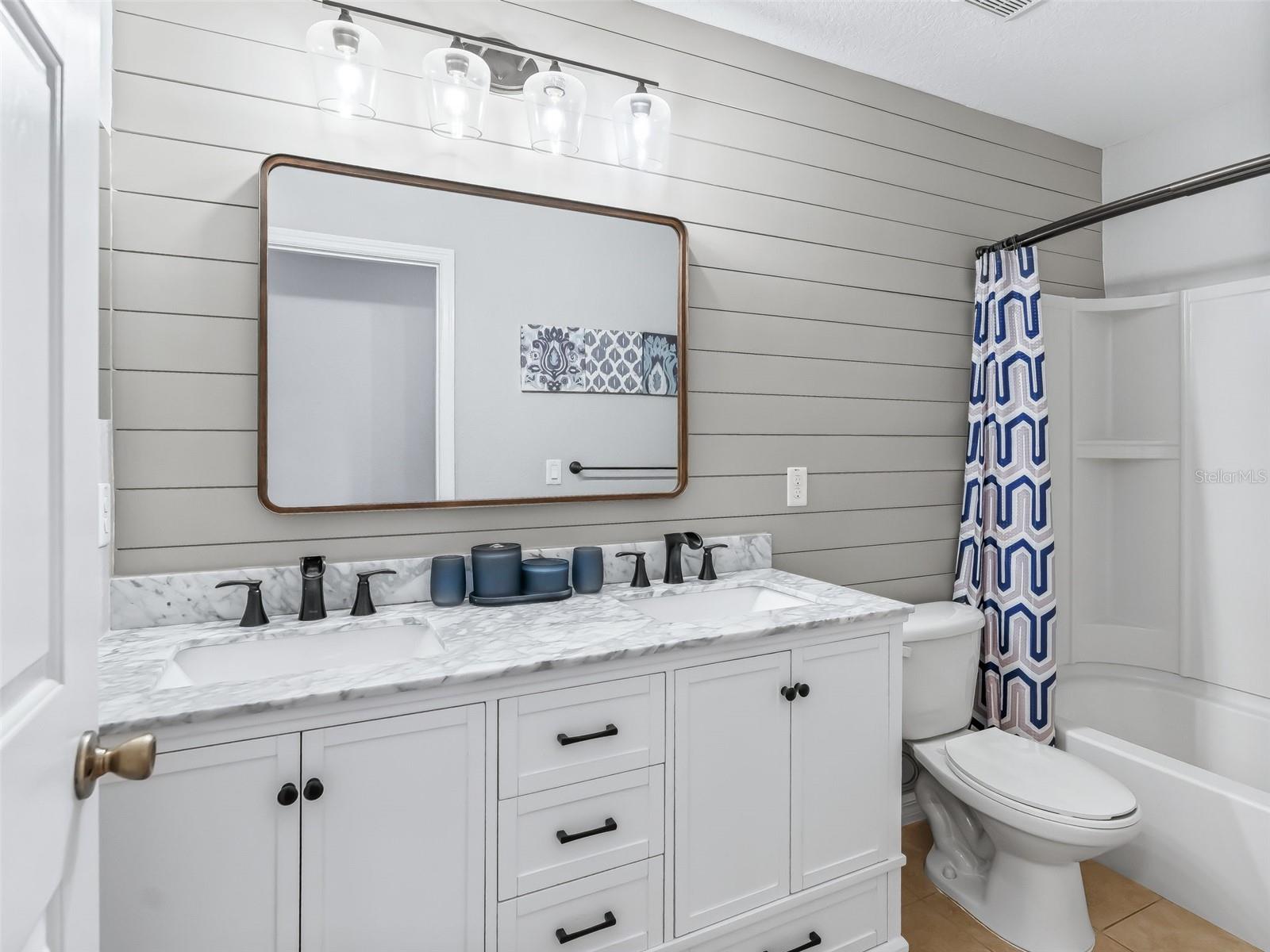 4942 NE 123RD LN, OXFORD, FL, 34484