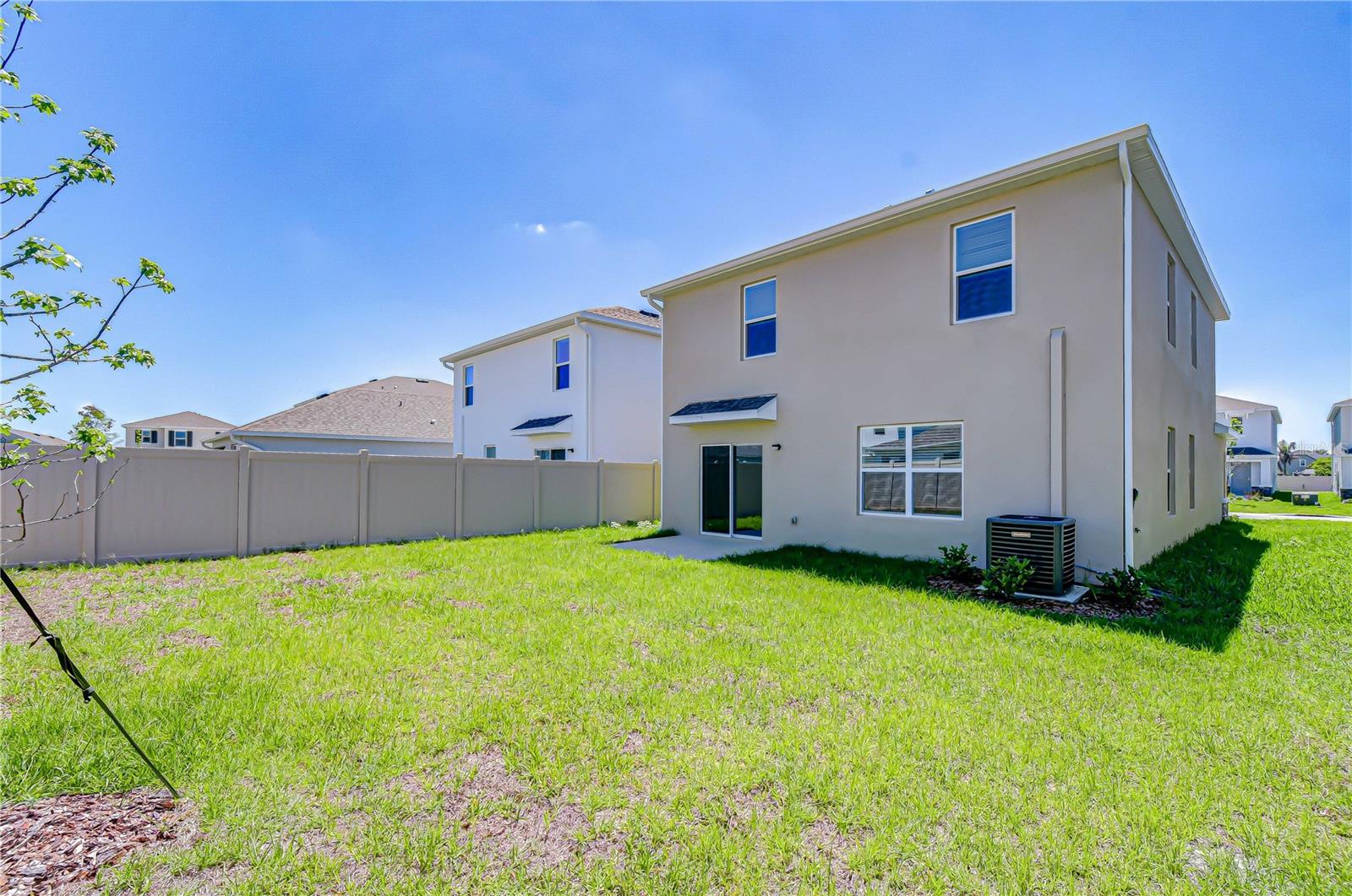 32463 WEATHERED OAK DR, WESLEY CHAPEL, FL, 33543