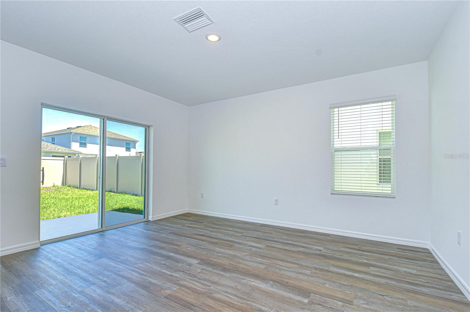 32463 WEATHERED OAK DR, WESLEY CHAPEL, FL, 33543