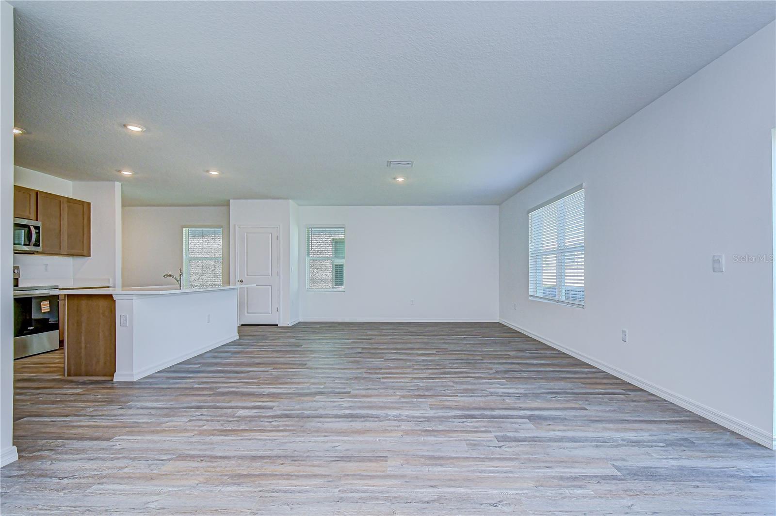 32463 WEATHERED OAK DR, WESLEY CHAPEL, FL, 33543