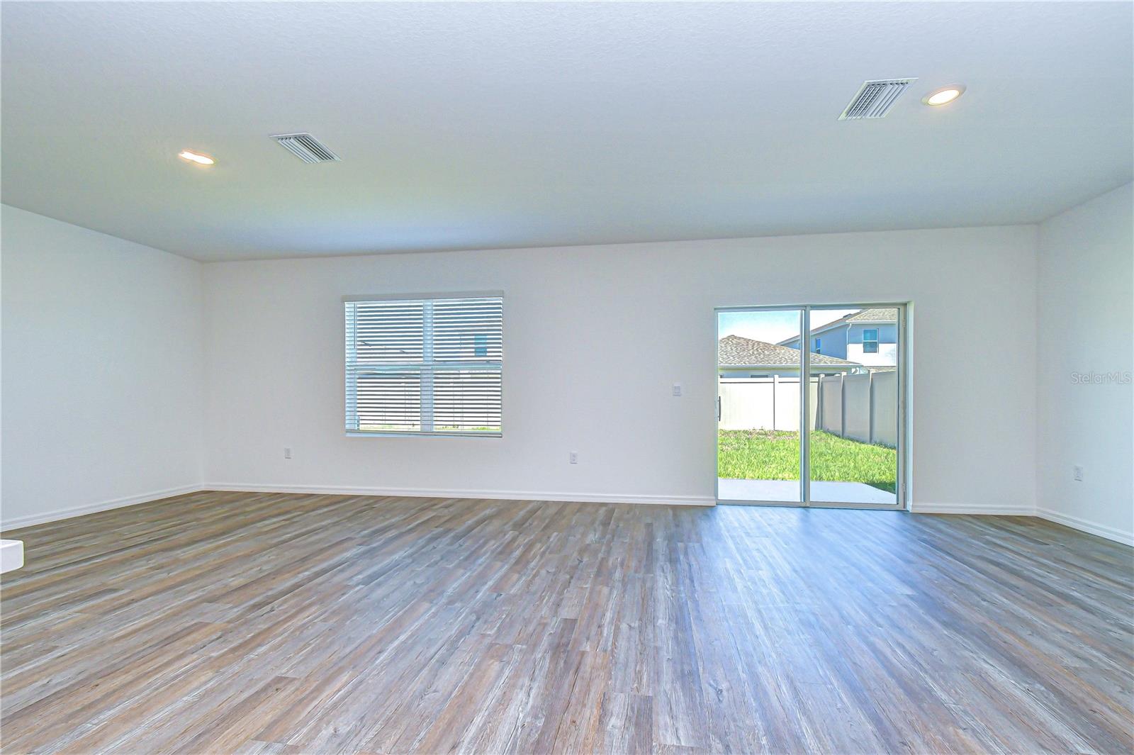 32463 WEATHERED OAK DR, WESLEY CHAPEL, FL, 33543