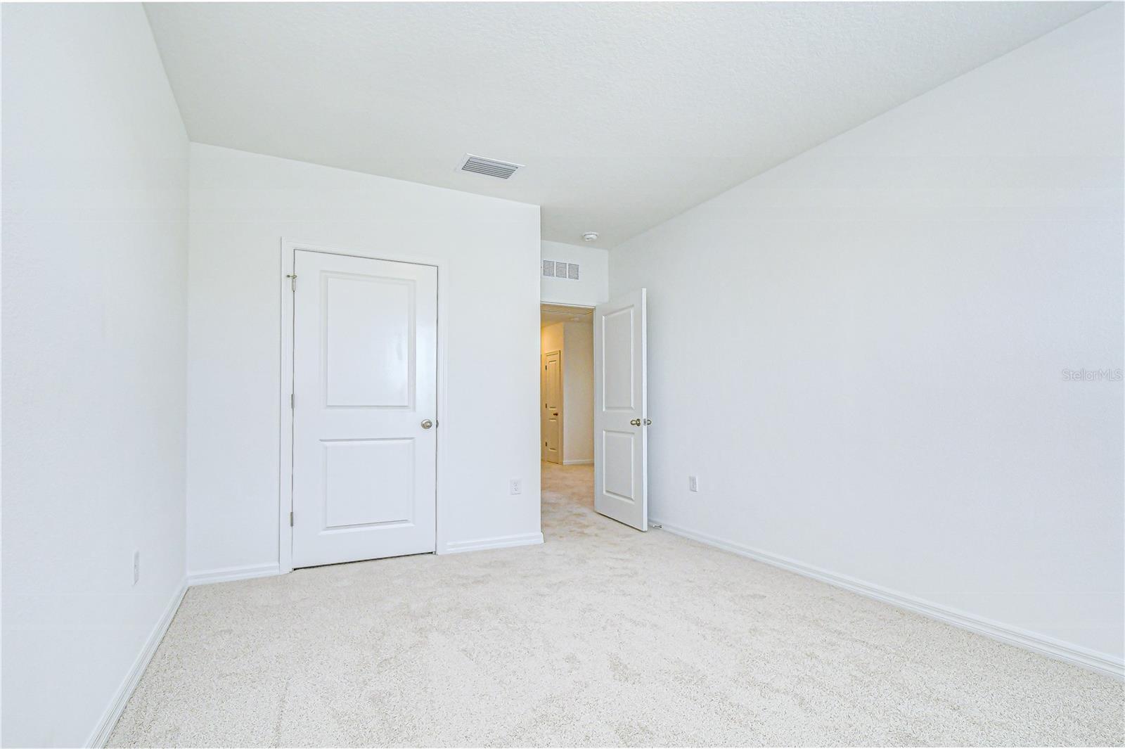 32463 WEATHERED OAK DR, WESLEY CHAPEL, FL, 33543