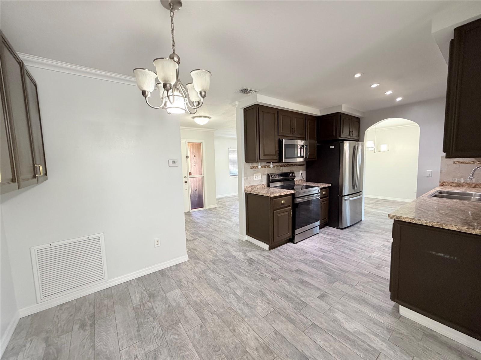 143 CRANFIELD CT, ORLANDO, FL, 32835