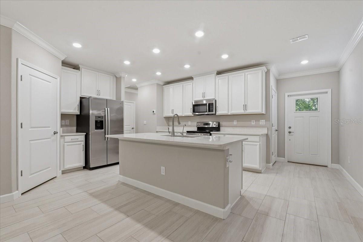 16673 SHELL BAY DR, LAND O LAKES, FL, 34638