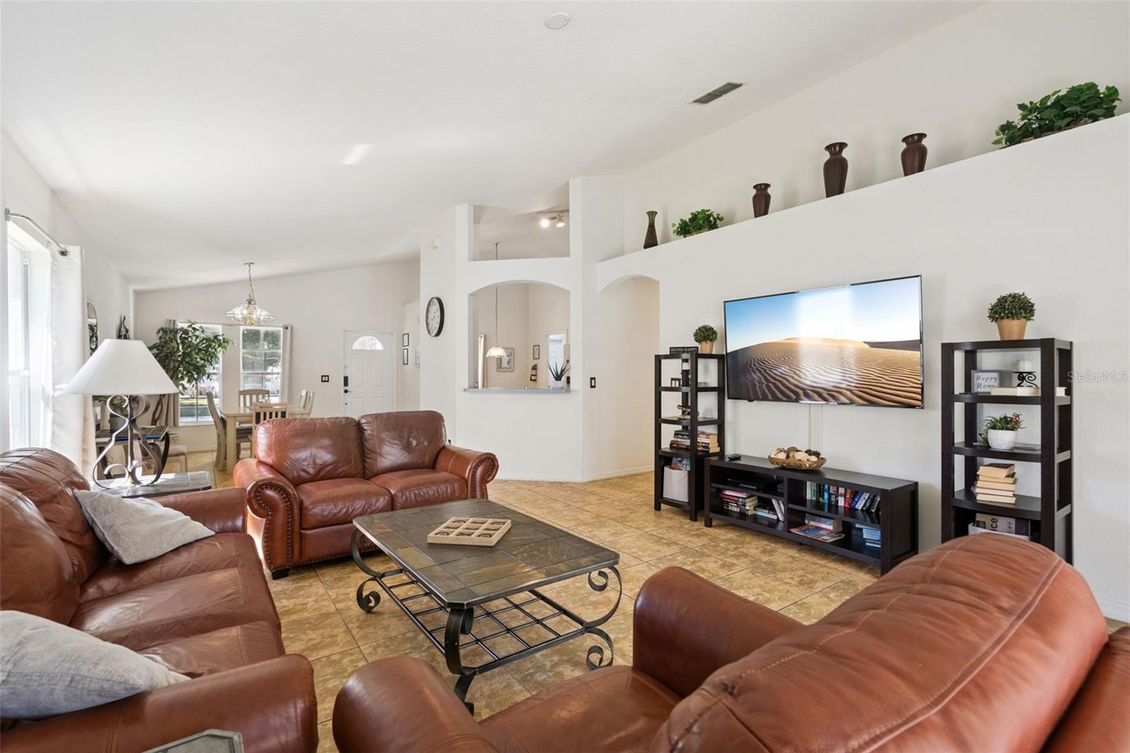 301 TROON CIR, DAVENPORT, FL, 33897