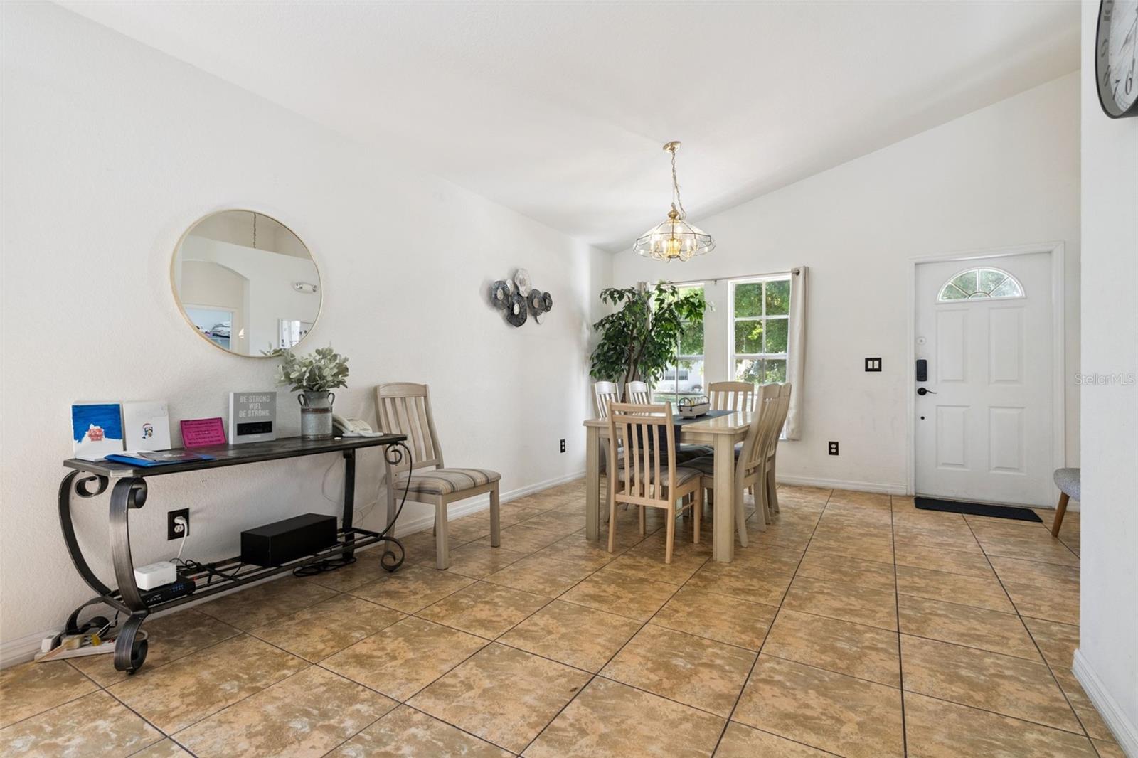 301 TROON CIR, DAVENPORT, FL, 33897