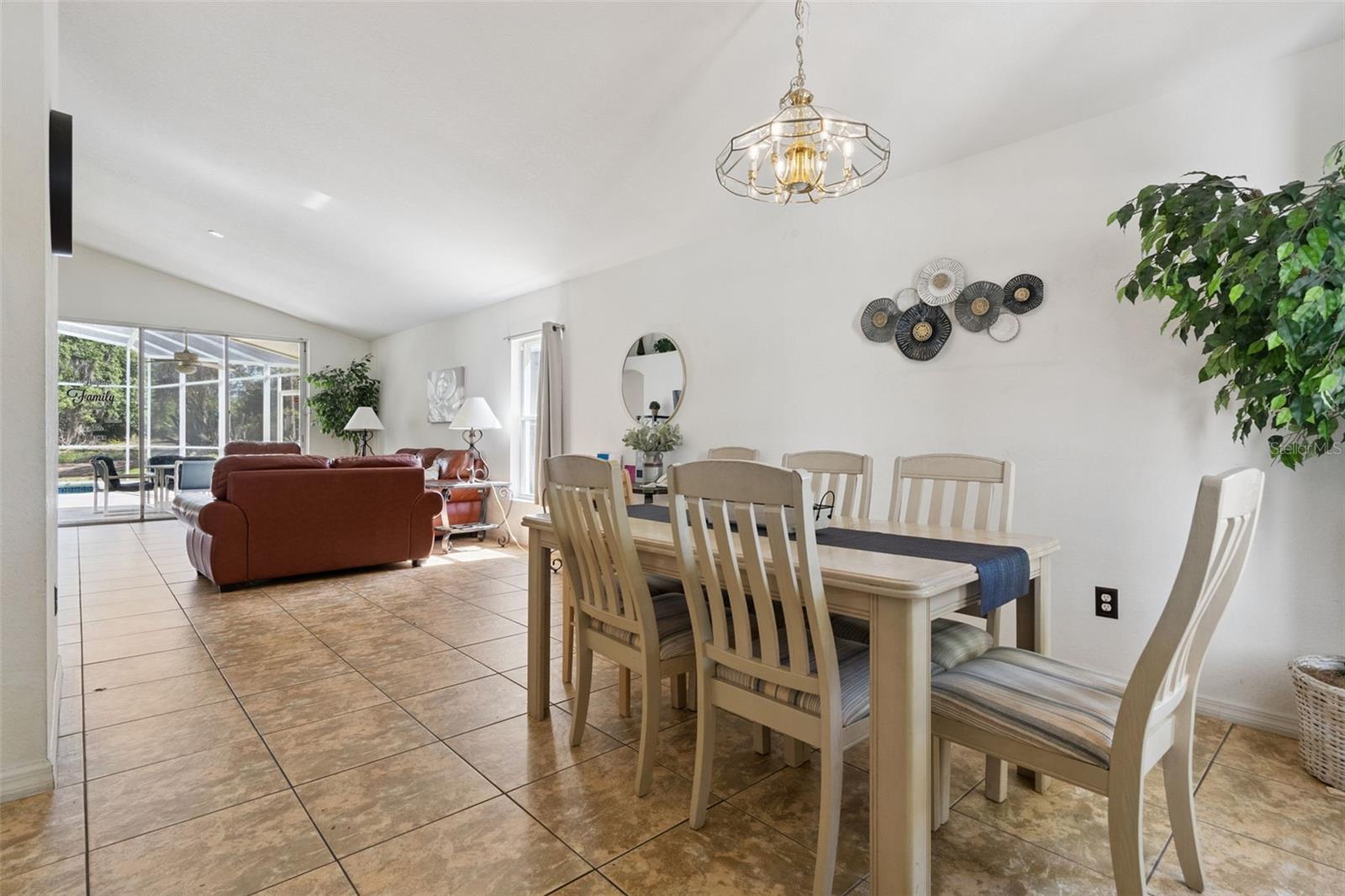 301 TROON CIR, DAVENPORT, FL, 33897