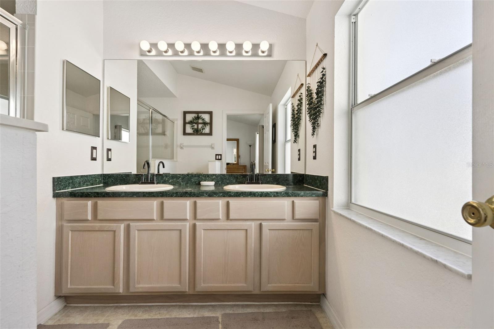 301 TROON CIR, DAVENPORT, FL, 33897