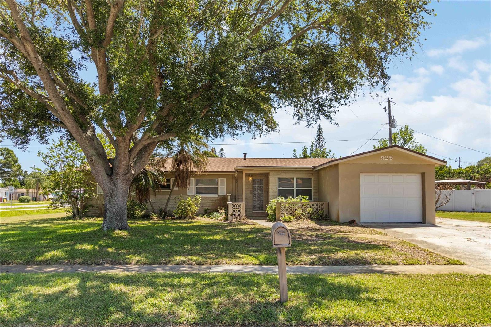 925 GARDEN RD, MERRITT ISLAND, FL, 32952