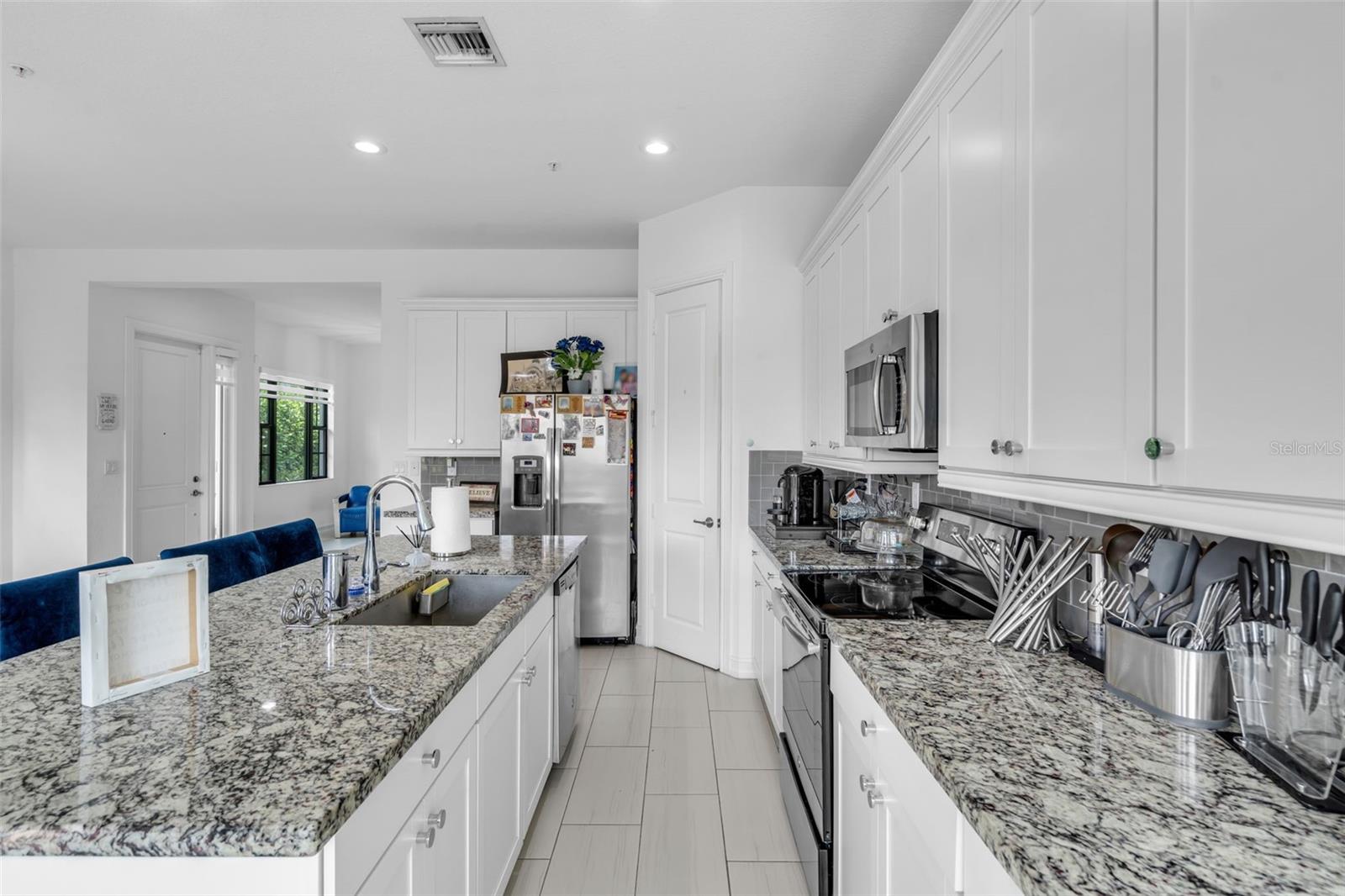 11778 SW 13TH LN, PEMBROKE PINES, FL, 33025