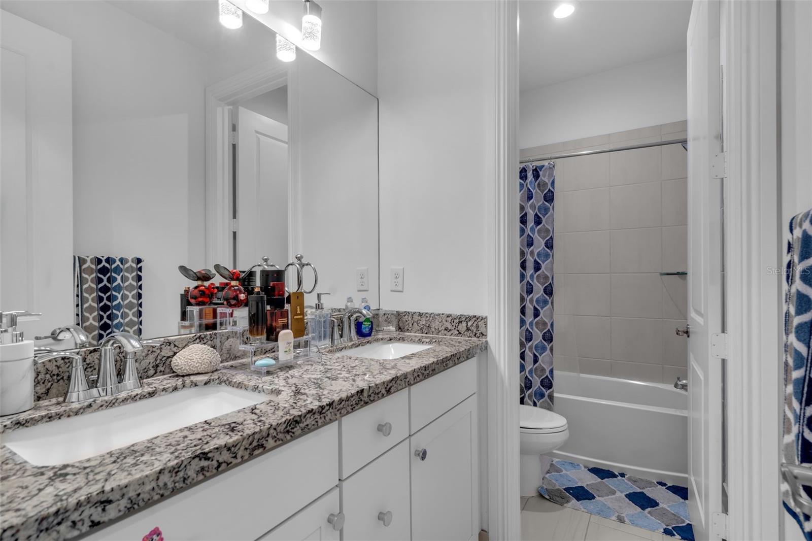 11778 SW 13TH LN, PEMBROKE PINES, FL, 33025