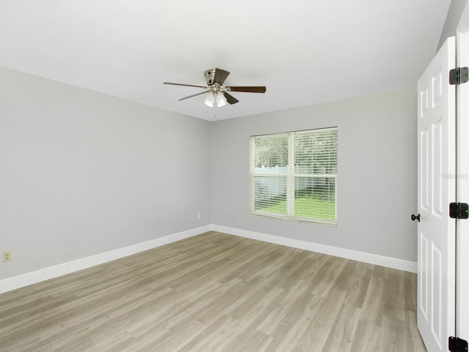 919 SYLVIA DR, DELTONA, FL, 32725