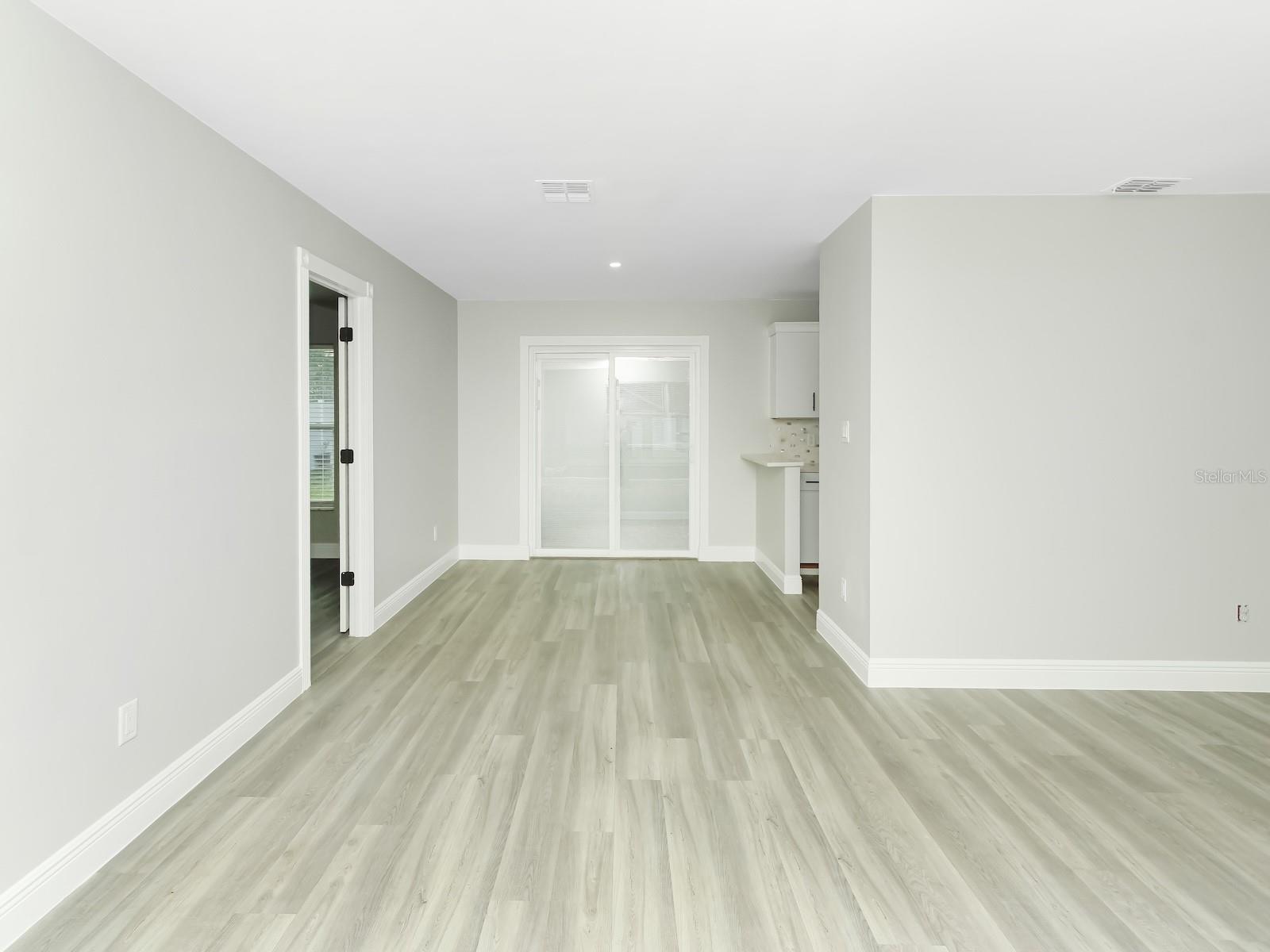 919 SYLVIA DR, DELTONA, FL, 32725