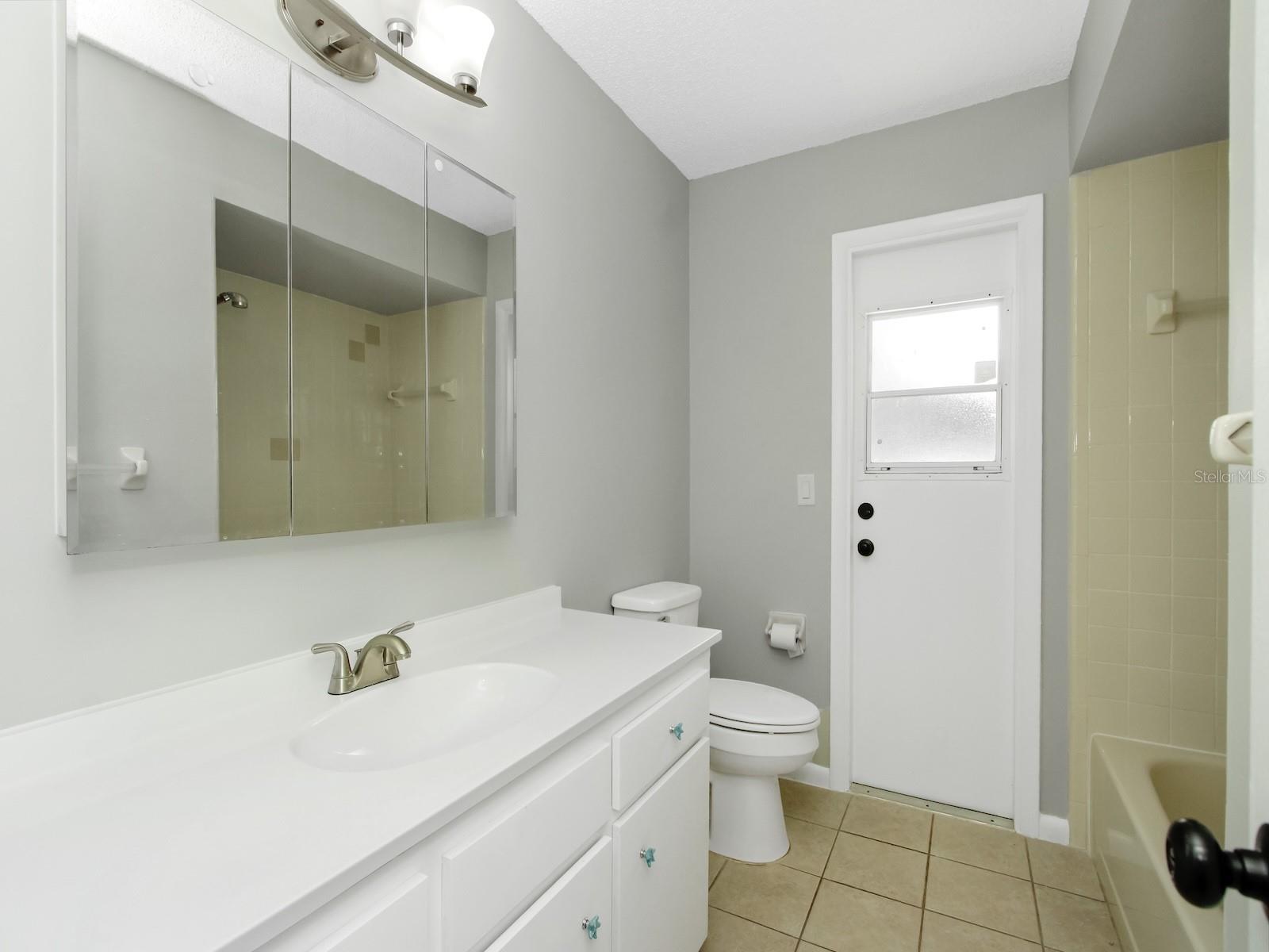 919 SYLVIA DR, DELTONA, FL, 32725