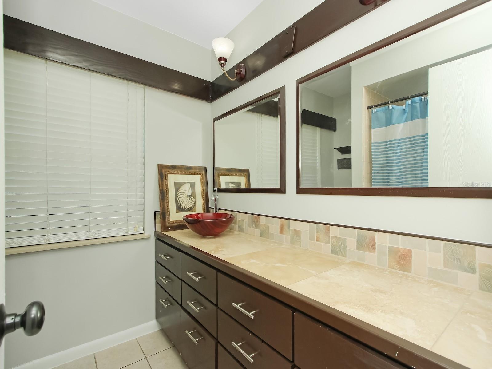 919 SYLVIA DR, DELTONA, FL, 32725