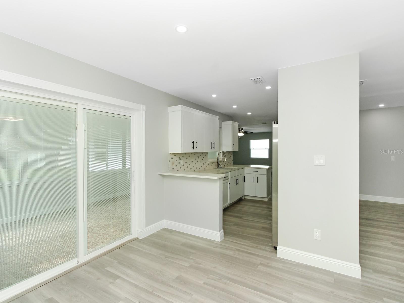 919 SYLVIA DR, DELTONA, FL, 32725