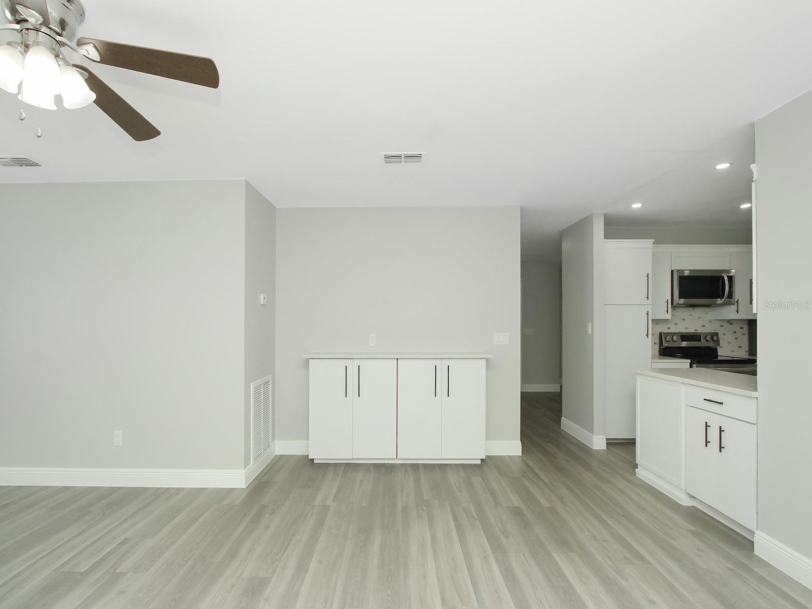 919 SYLVIA DR, DELTONA, FL, 32725