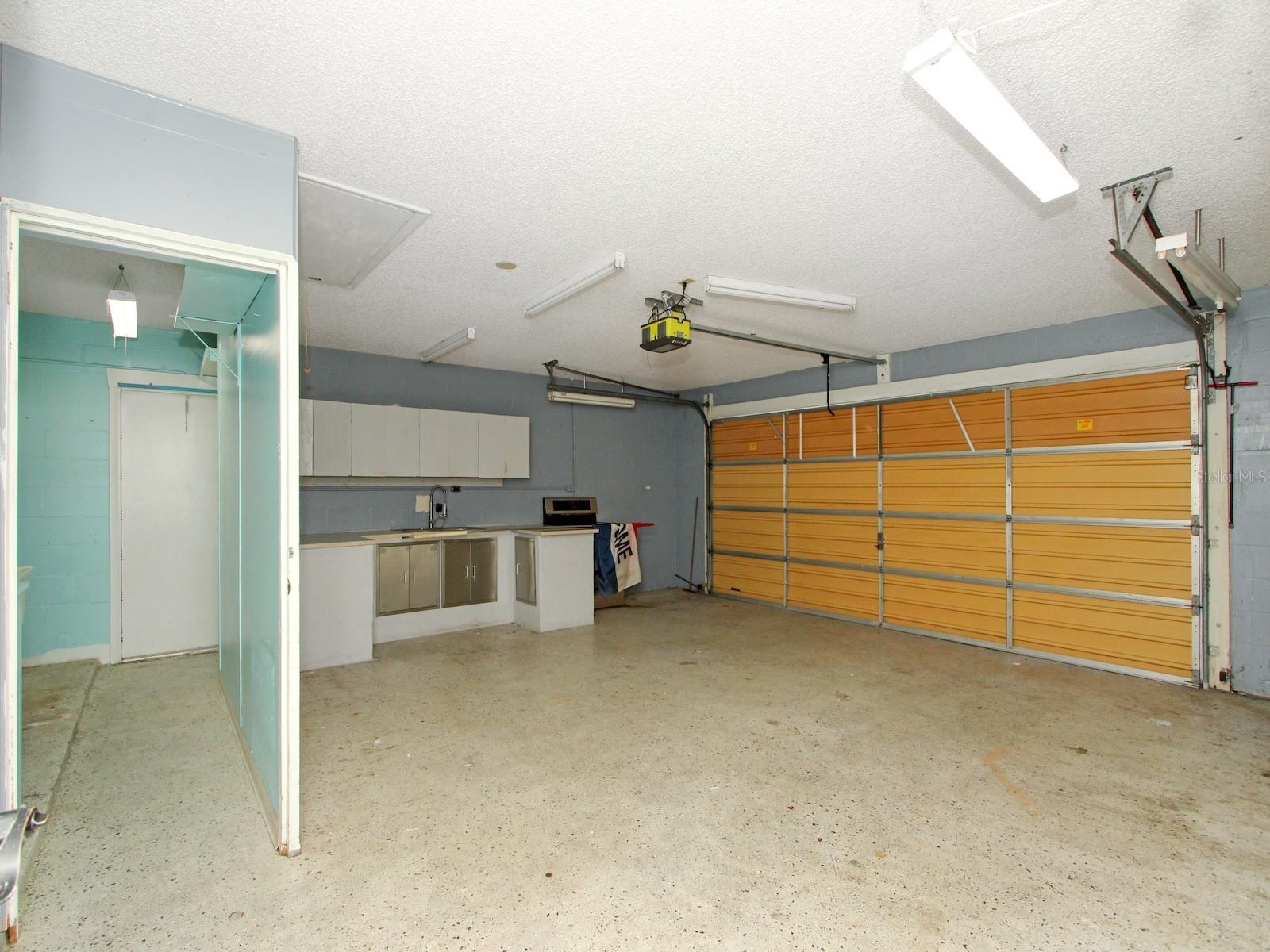 919 SYLVIA DR, DELTONA, FL, 32725