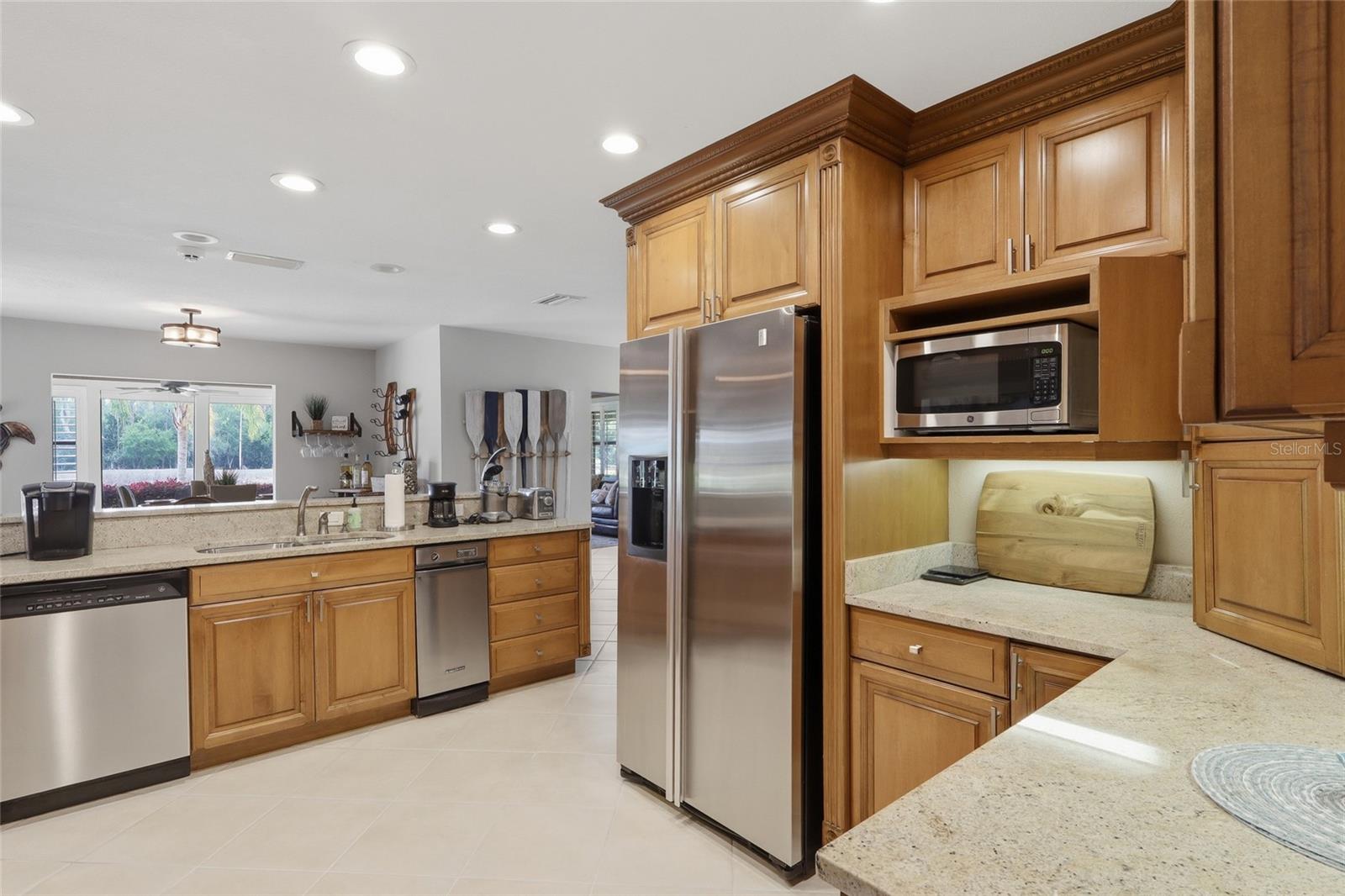 29922 BAYWOOD LN, WESLEY CHAPEL, FL, 33543