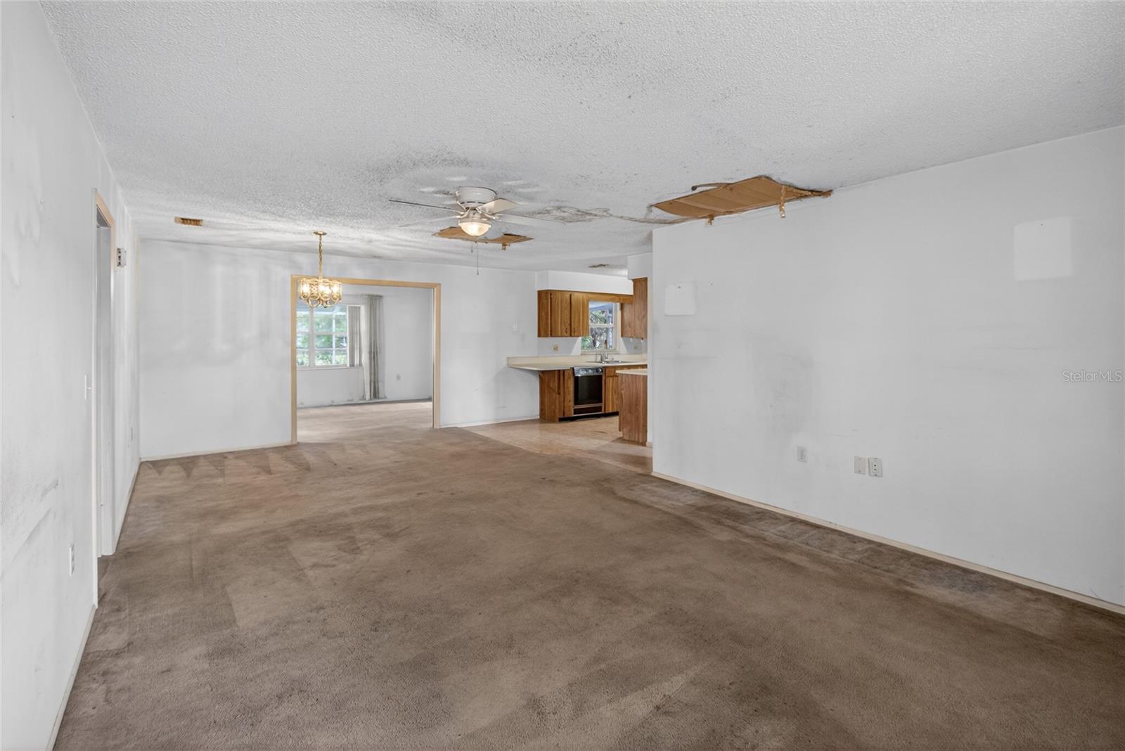 7252 LANDOVER DR, ZEPHYRHILLS, FL, 33540