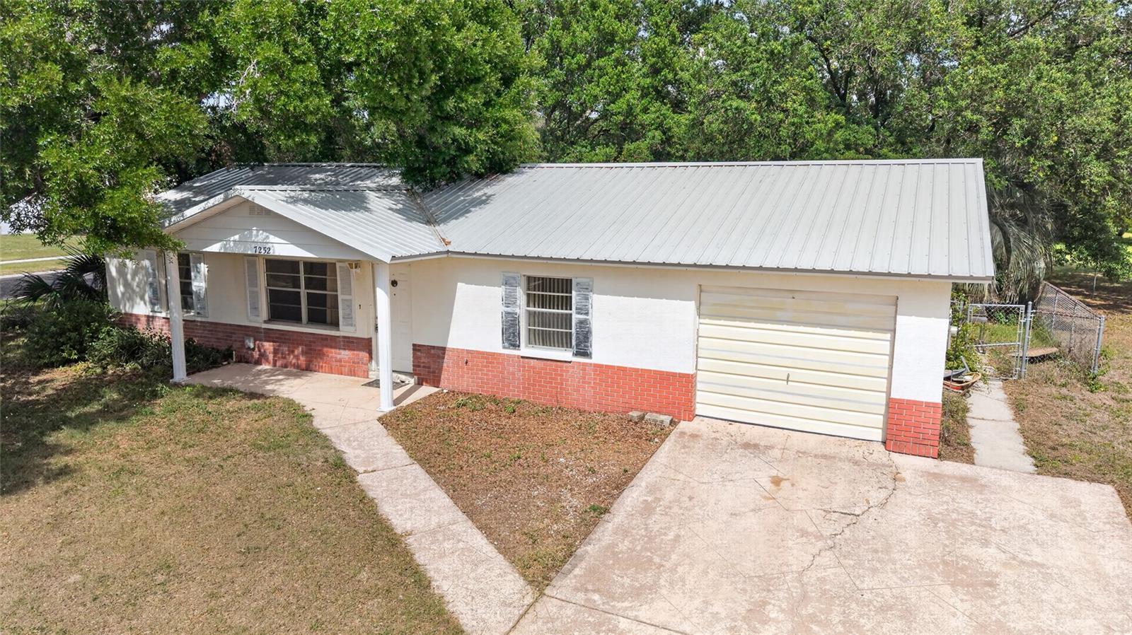 7252 LANDOVER DR, ZEPHYRHILLS, FL, 33540
